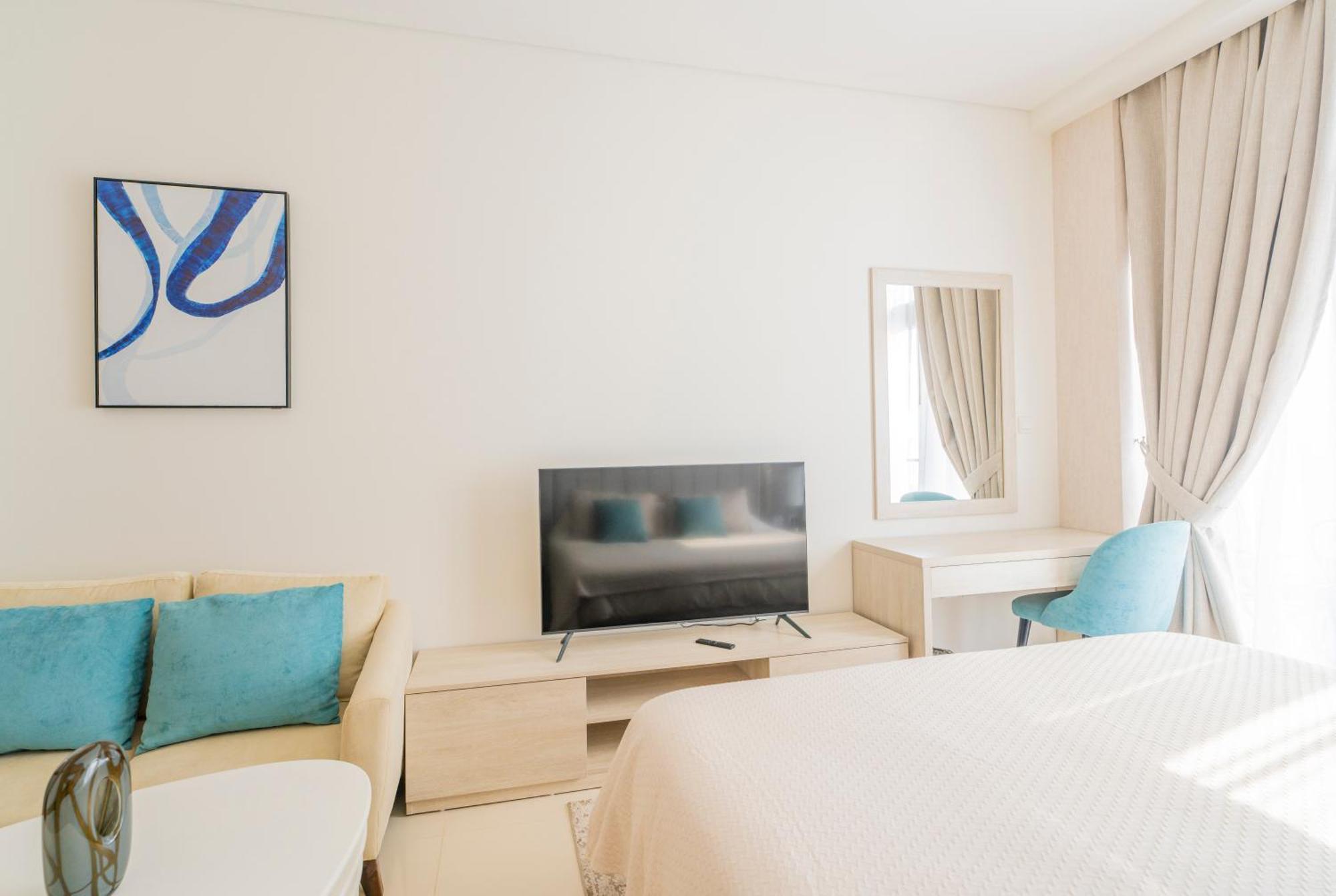 With Pool And Private Access On Palm Jumeirah Apartamento Dubái