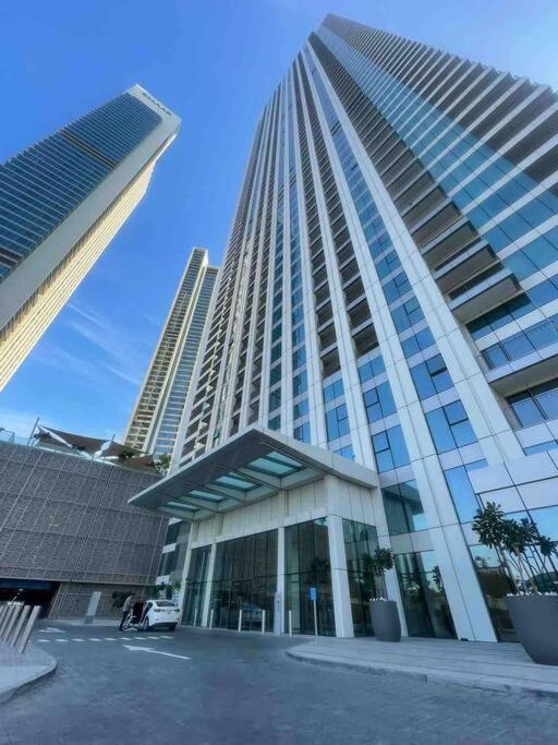 Downtown, Burj Khalifa Views, Mall Connected Lägenhet Dubai