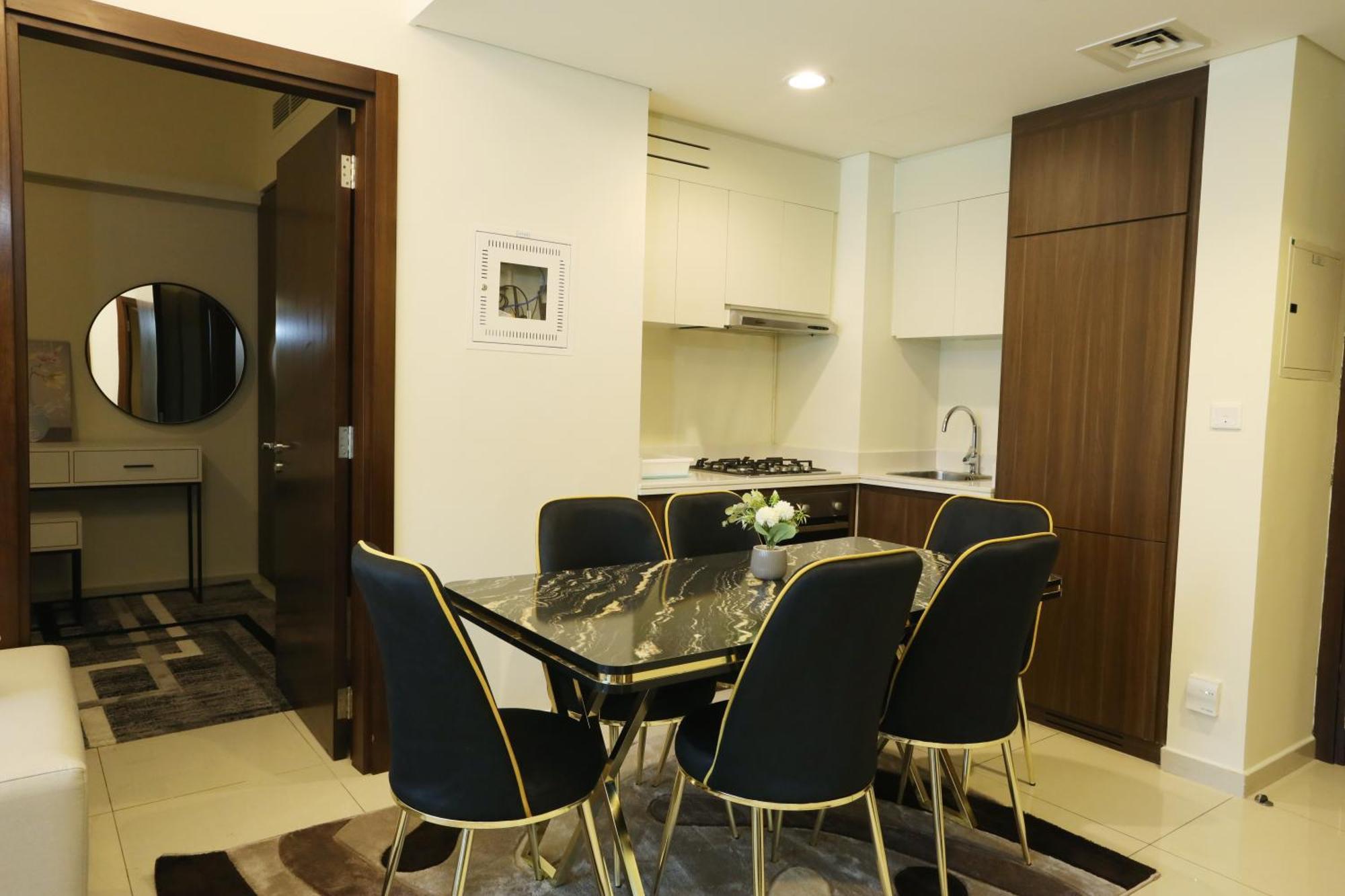 Brown Stone - Burj Khalifa & Pool View Vera Apartament *