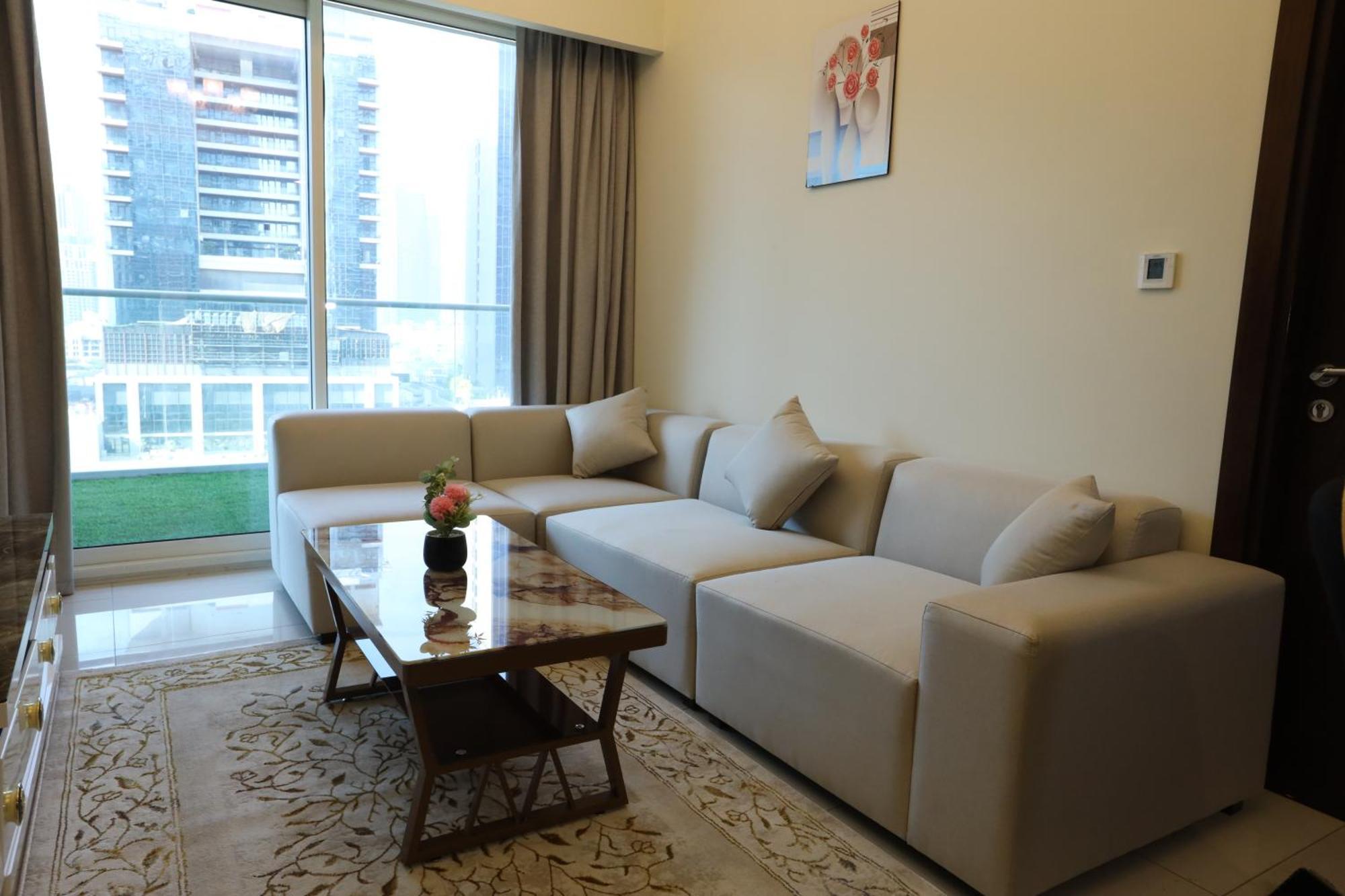 Brown Stone - Burj Khalifa & Pool View Vera Apartament Dubai