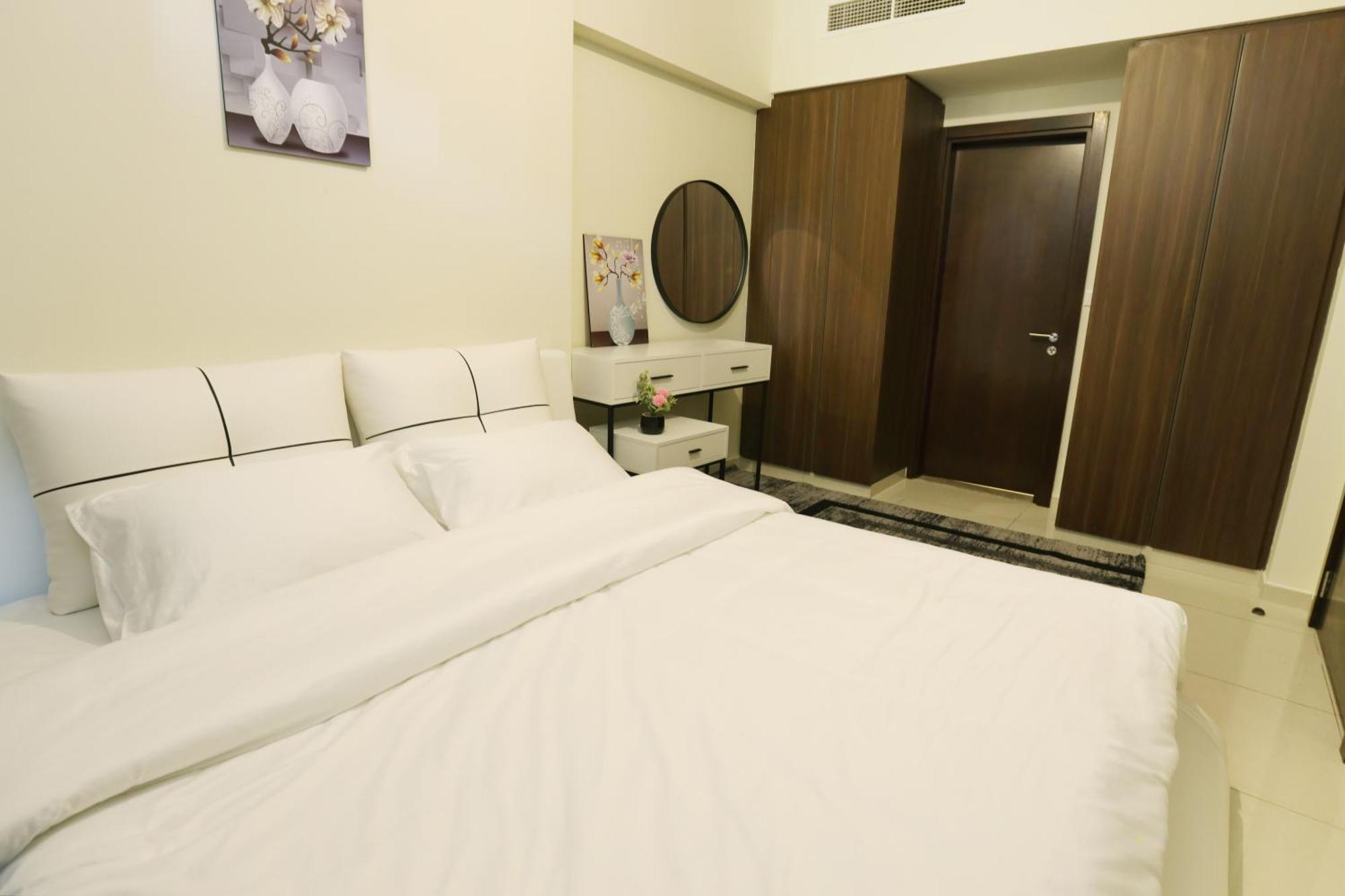 Brown Stone - Burj Khalifa & Pool View Vera Apartament *