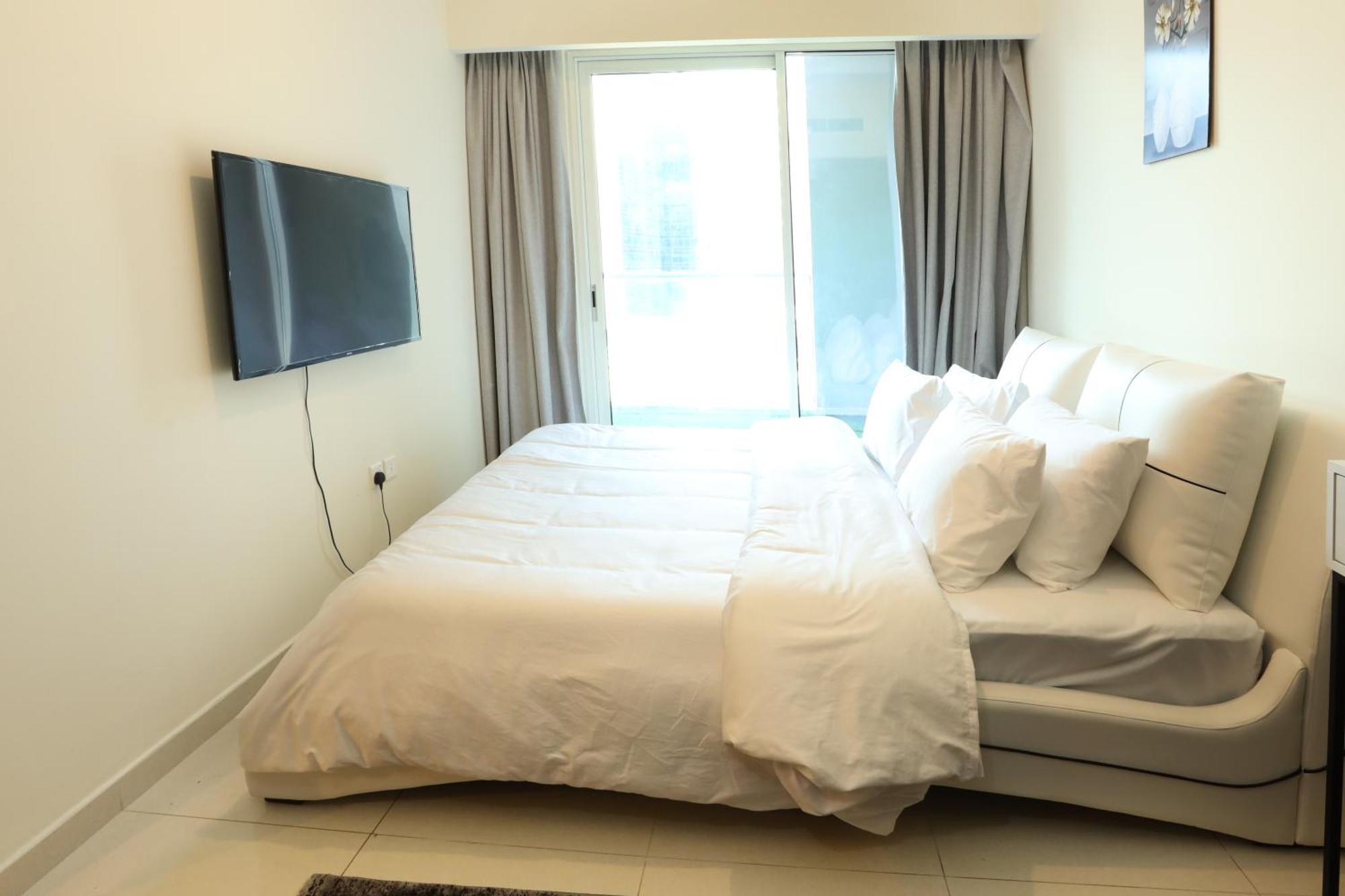 Apartament Brown Stone - Burj Khalifa & Pool View Vera *