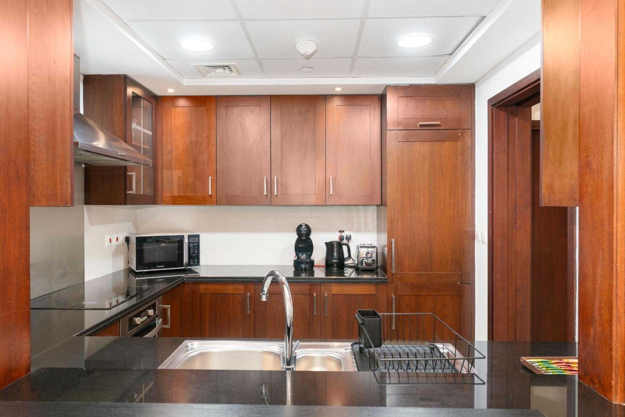 Luxury 2Br Downtown Apt With Burj Khalifa Views Apartment *