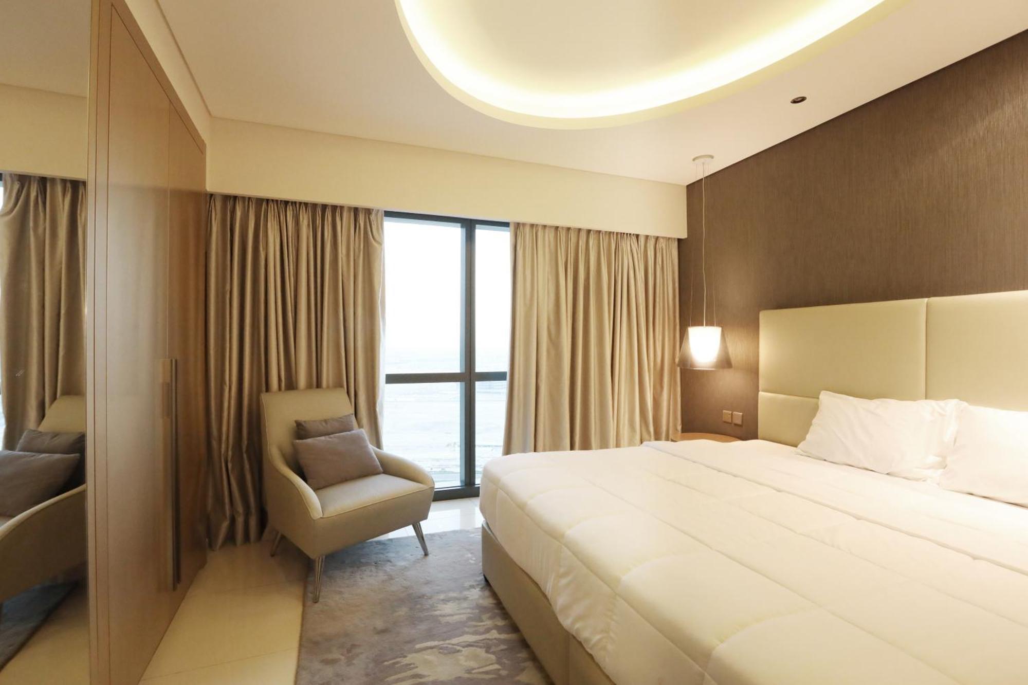Brownstone - Paramount Five Star * Dubaï