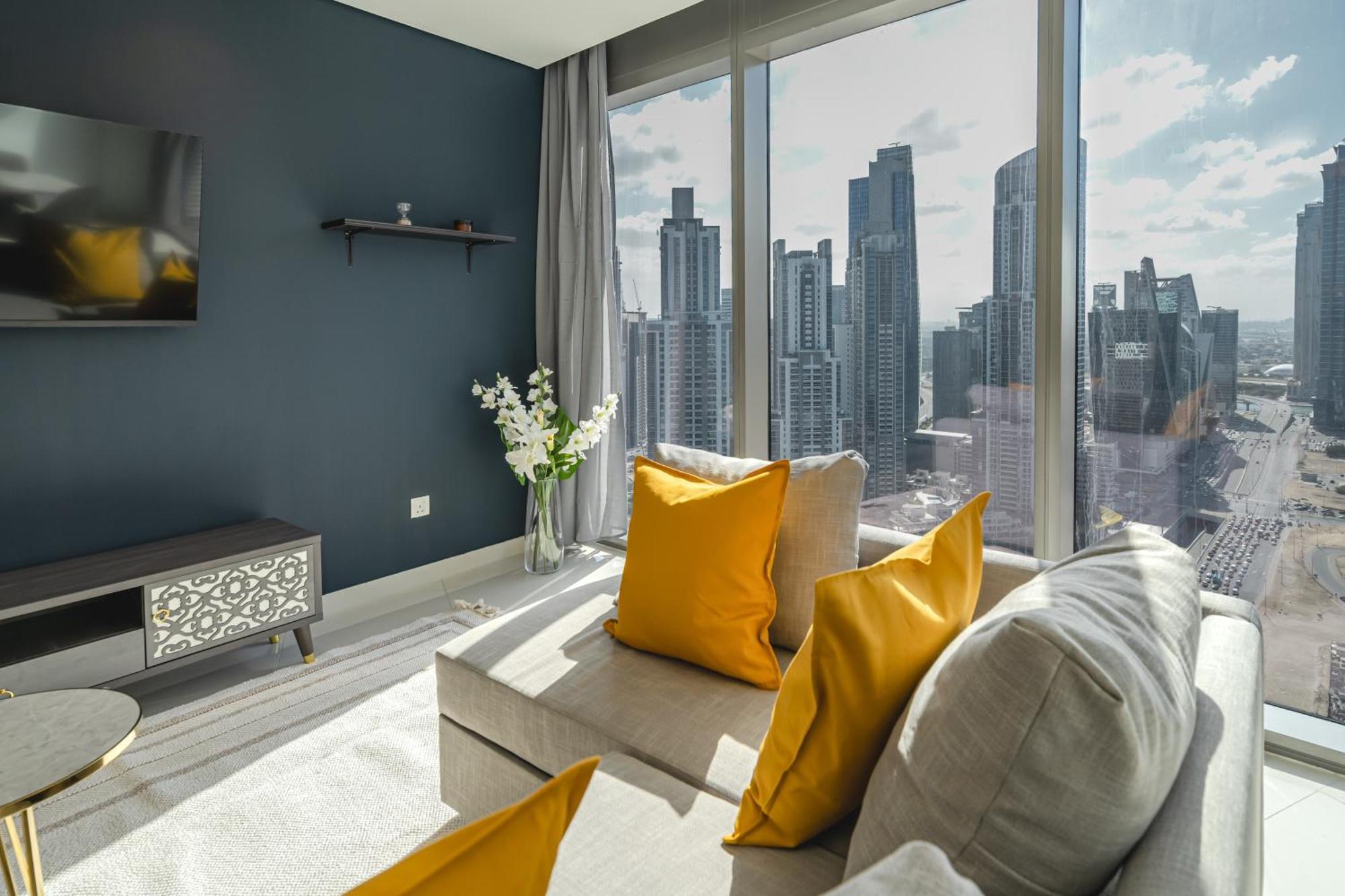 Magical With Rooftop Pool & Burj Khalifa View * Dubai