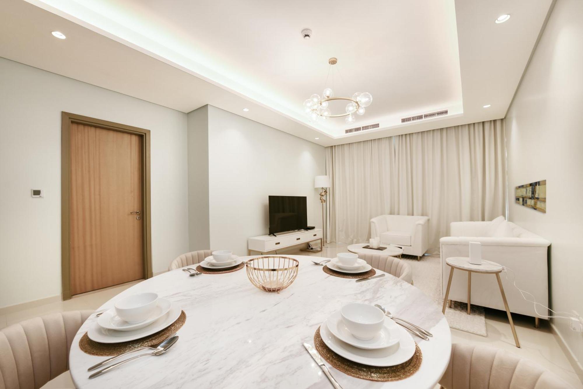 Apartamento Skyline Serenity 2br Haven *