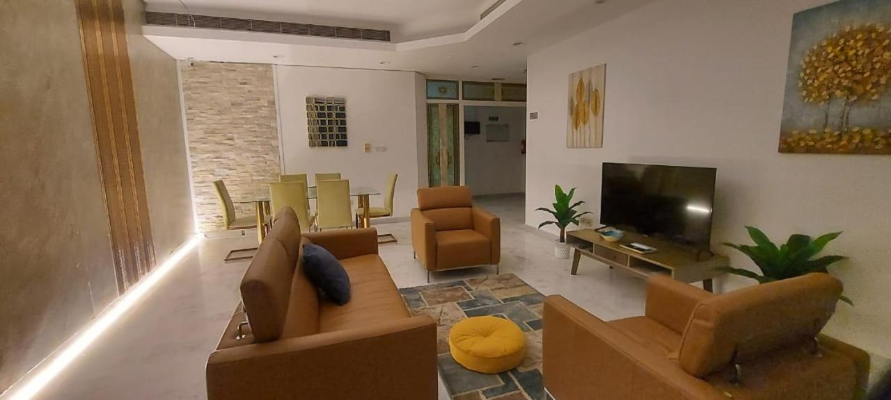 Casa Vera Vacations Hostal