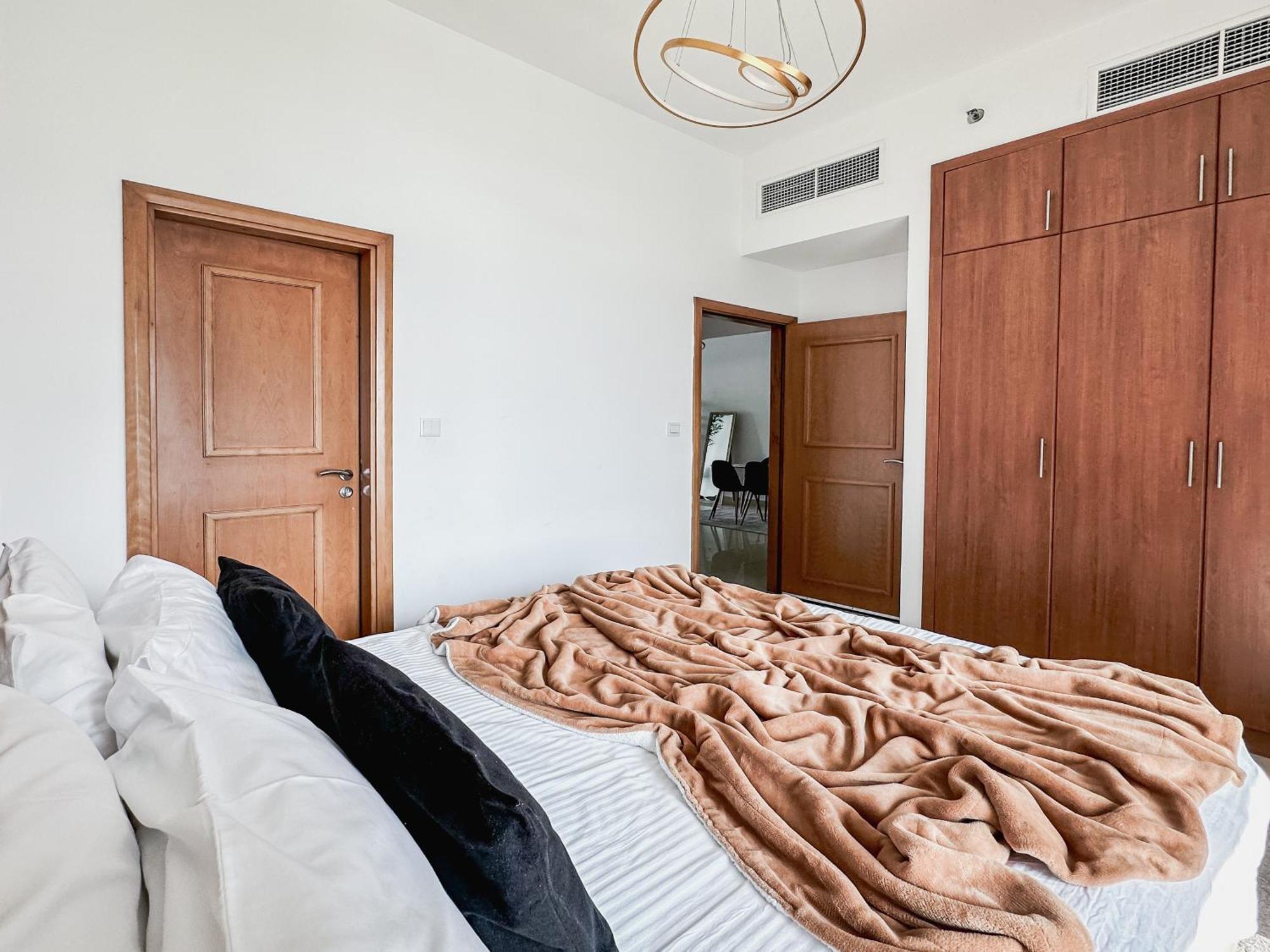 Stunning Sunset View Terrace 2 Bed In The Heart Of Marina * Dubaï