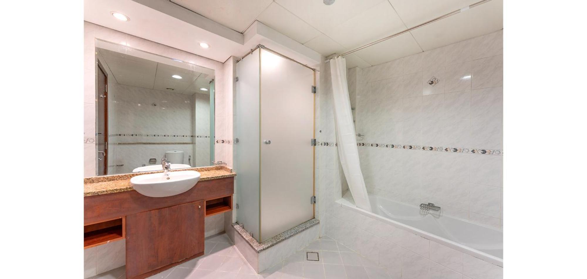 Homesgetaway -fanciful 1br In Jlt View Apartamento Dubái