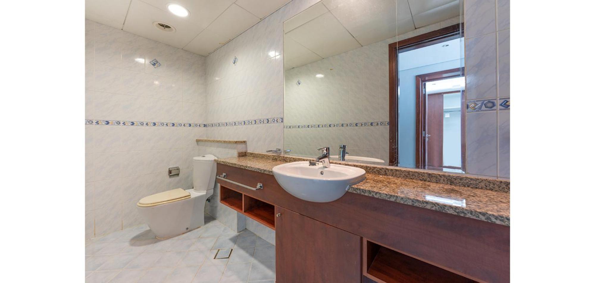 Homesgetaway -fanciful 1br In Jlt View Apartamento Dubái