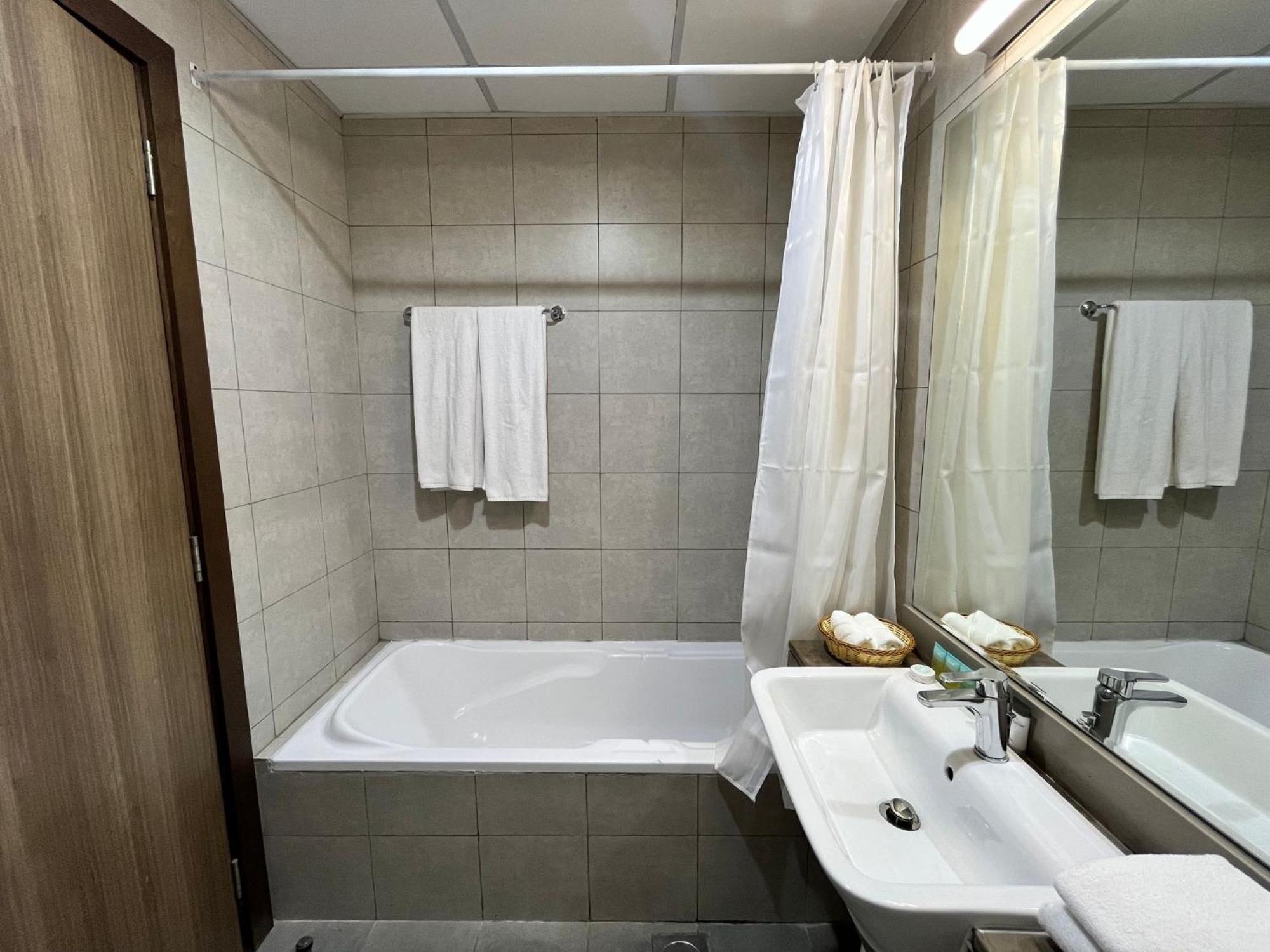 Trinity Homes - Spacious Modern Living 1br & 2br Unique