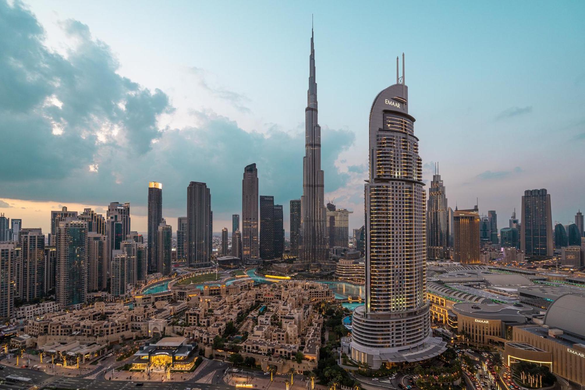 Burj Royal-luxurious 2 Bedrooms -downtown-burj & Fountain View Dubai