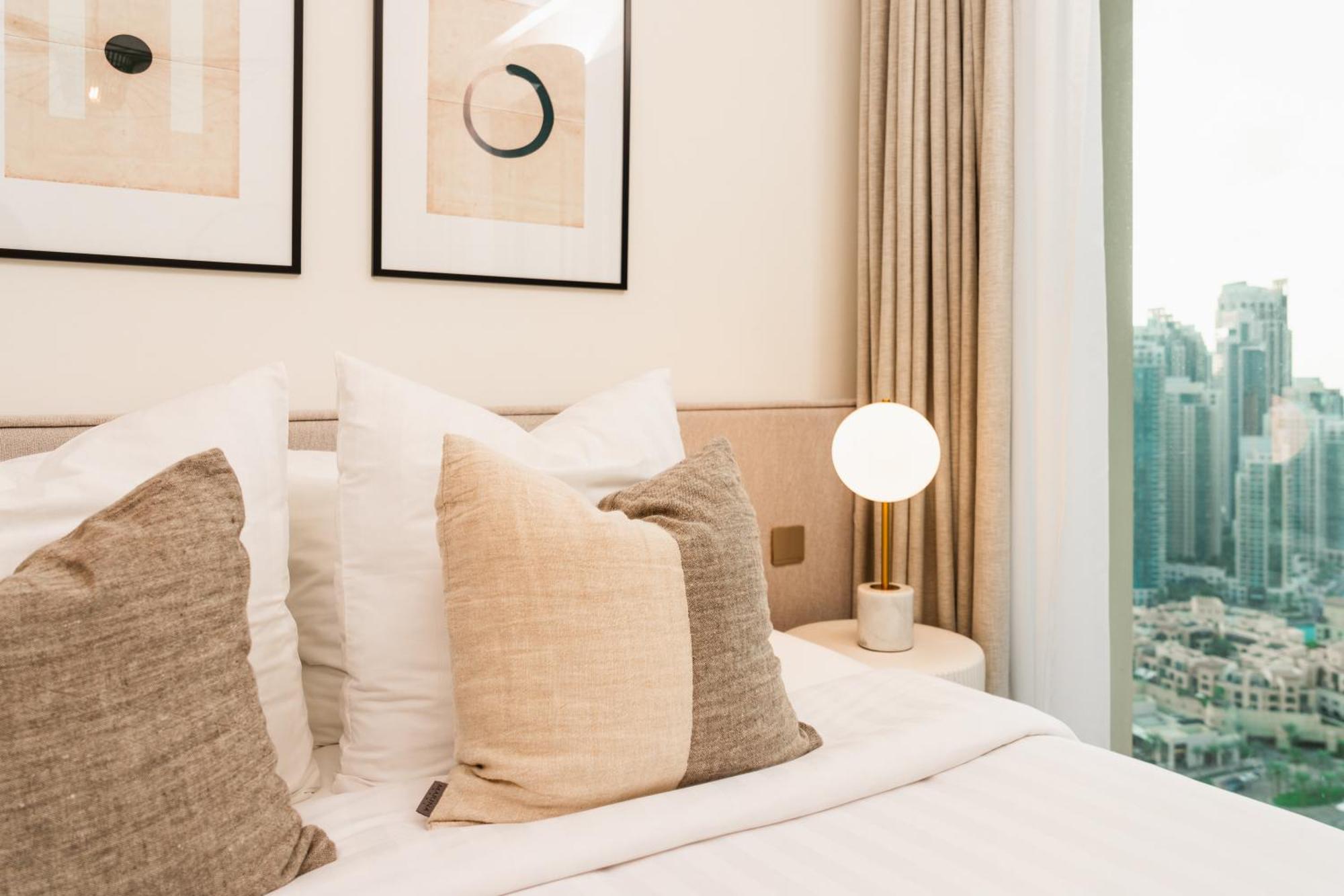 Burj Royal-luxurious 2 Bedrooms -downtown-burj & Fountain View