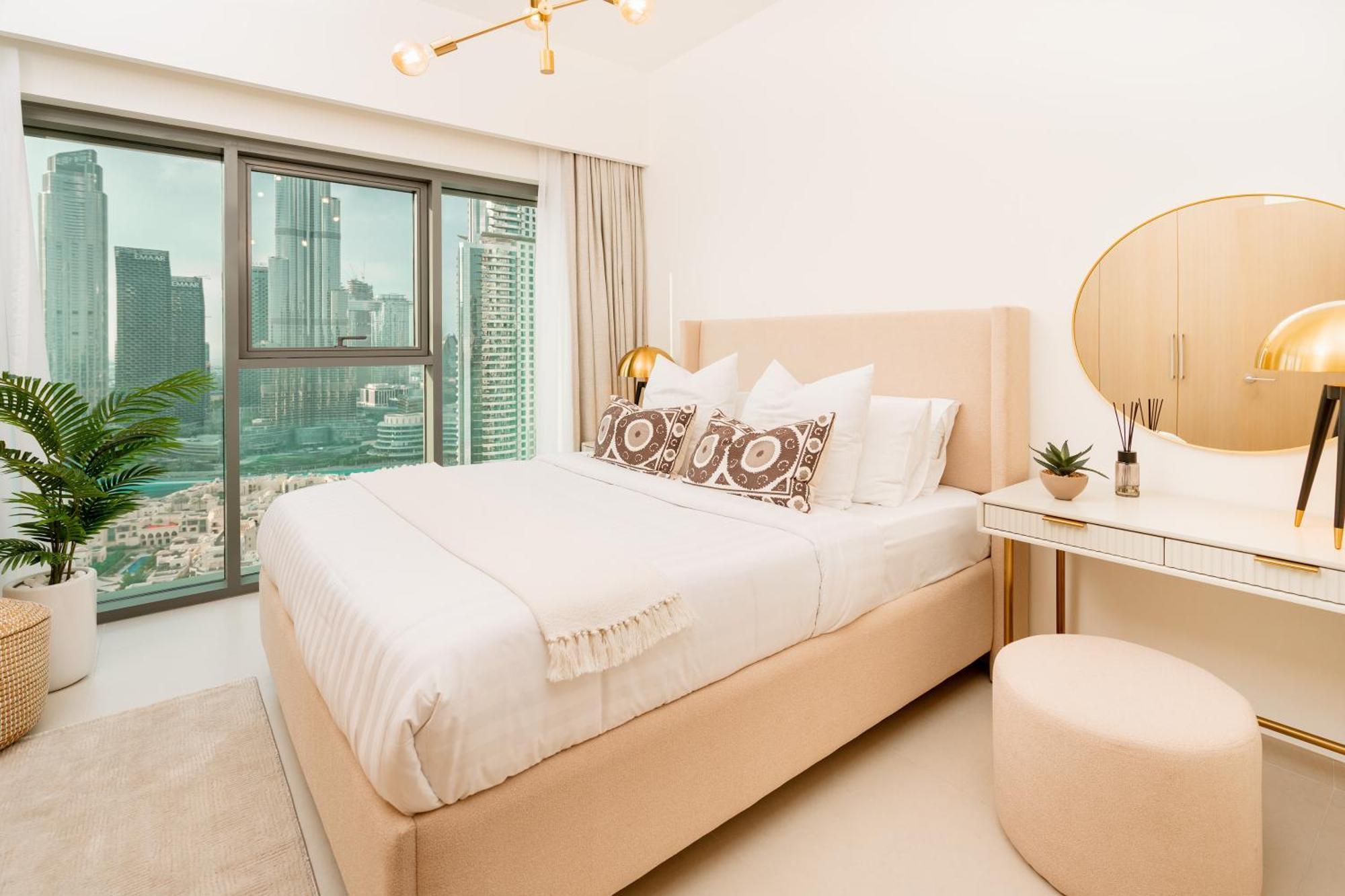 Burj Royal-luxurious 2 Bedrooms -downtown-burj & Fountain View Dubai