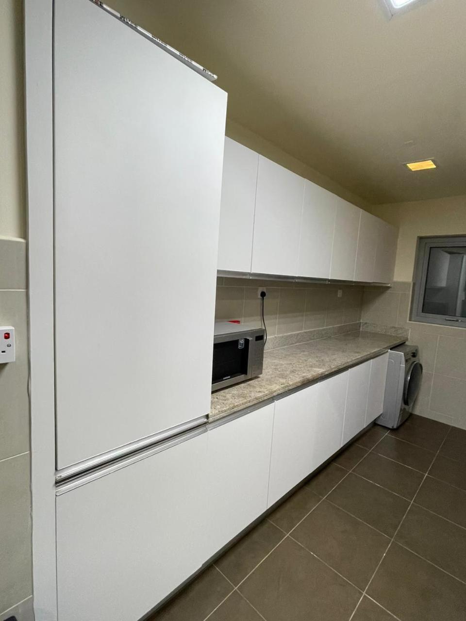 Apartament Higuests - Spacious Next To Harbour & Marina