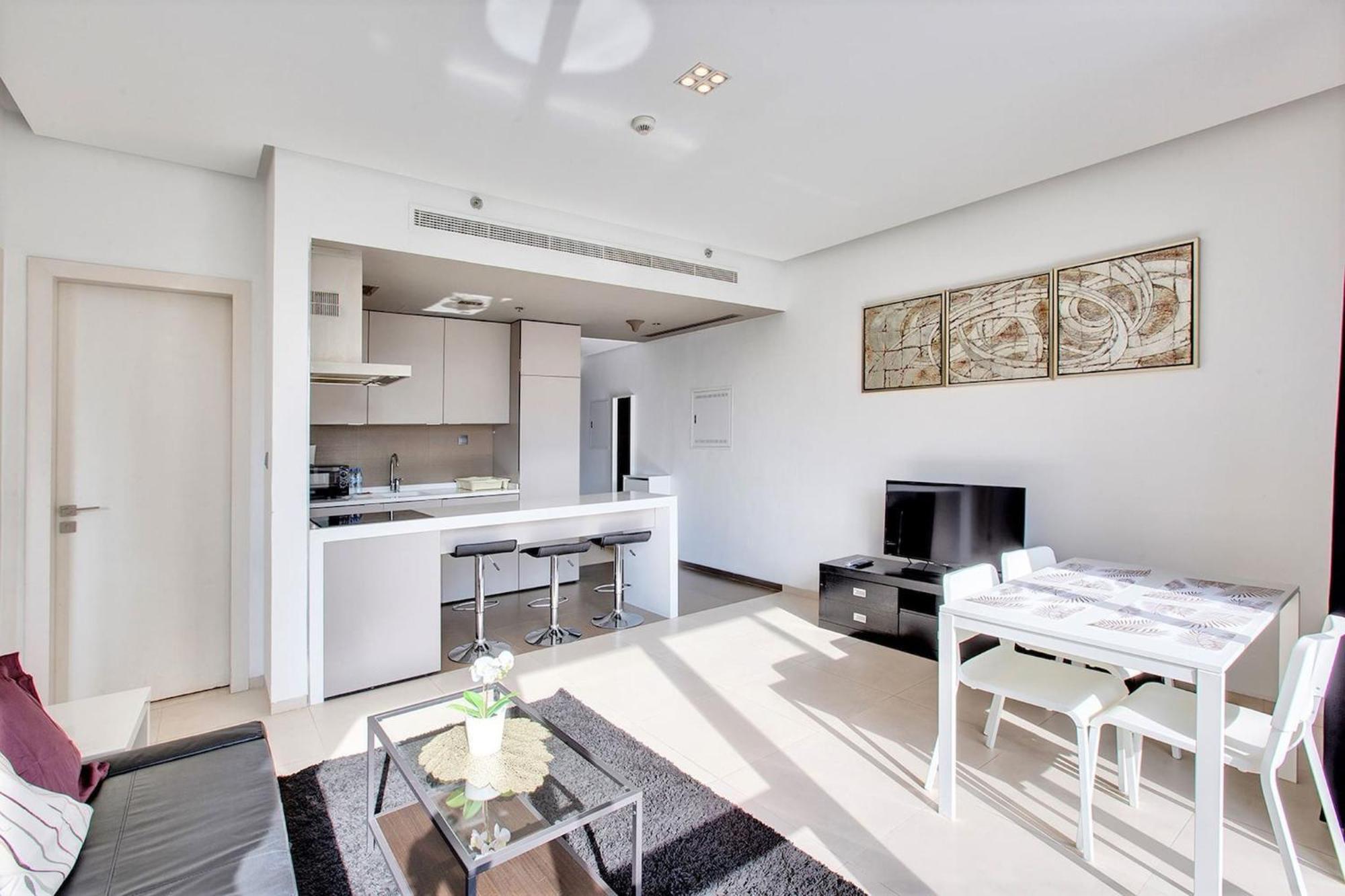Apartamento New Stylish 1 Bd In West Avenue Marina *