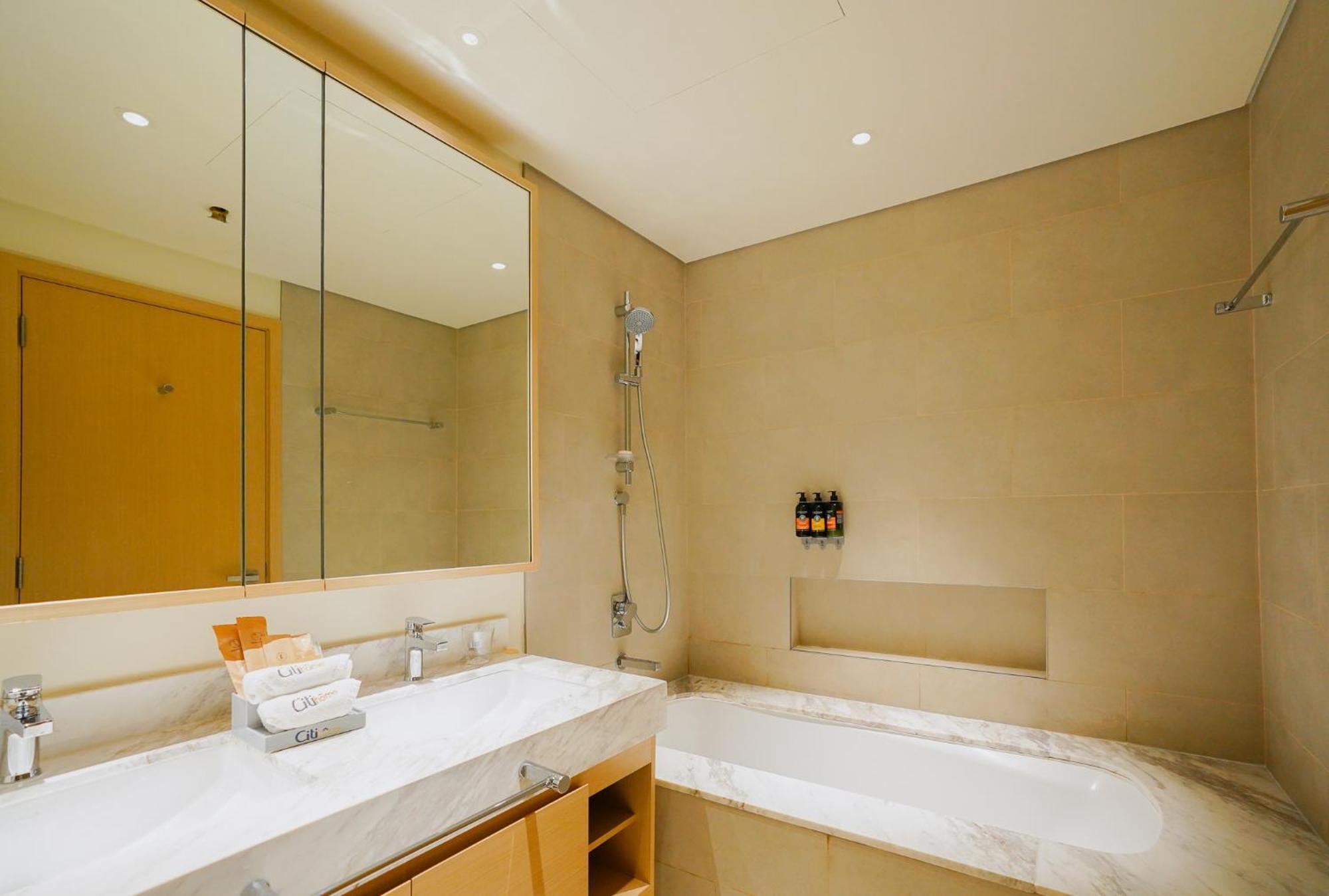 Citihome-2br Creek Harbour Island
