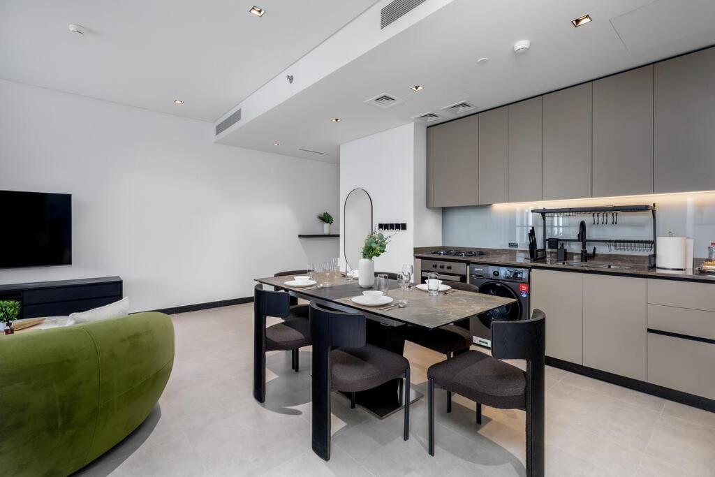 Apartament Waves Homes - 15 Northside, Tower 1, Two Bedroom *