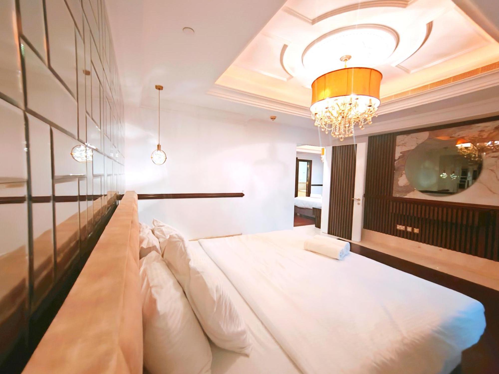 Penthouse With Private Pool And Big Private Terrace Appartement *