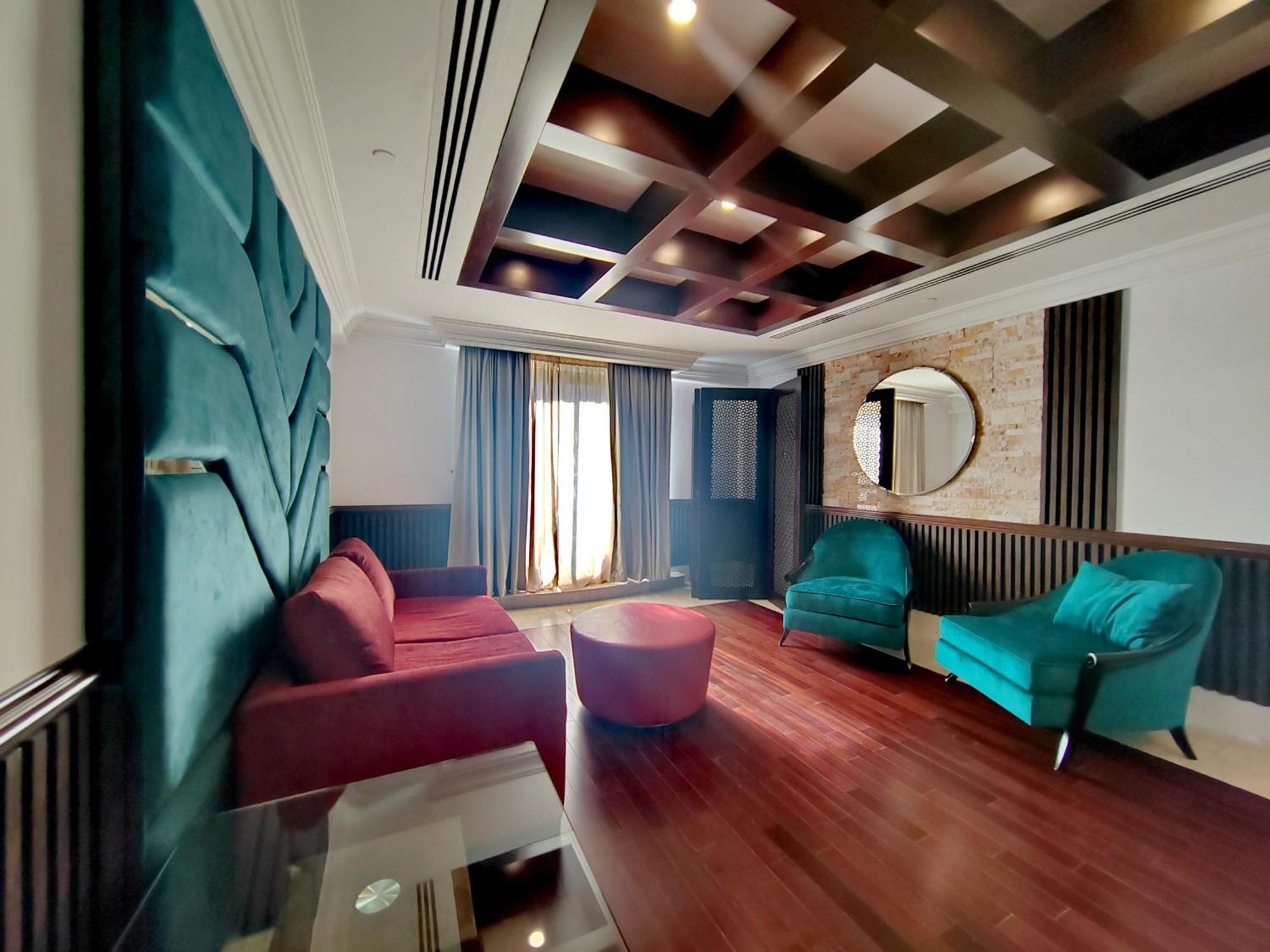Penthouse With Private Pool And Big Private Terrace Appartement *
