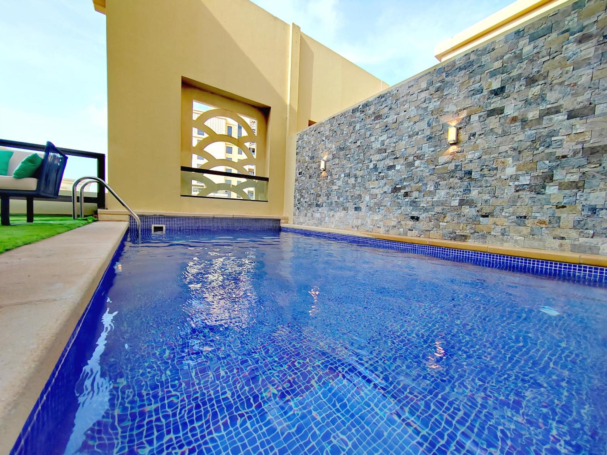 Penthouse With Private Pool And Big Private Terrace Appartement *