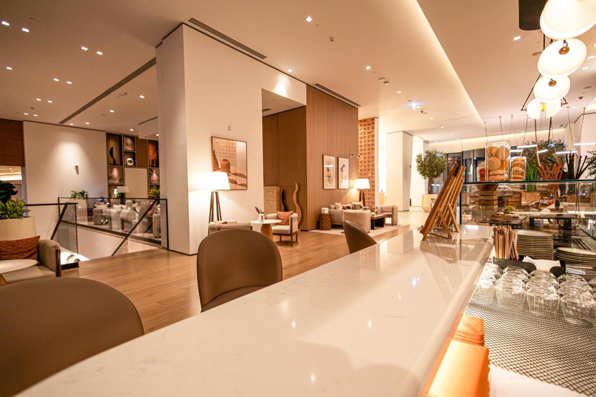 Vida Marina & Yacht Club , And Residences , Luxurious 2br Dubaï