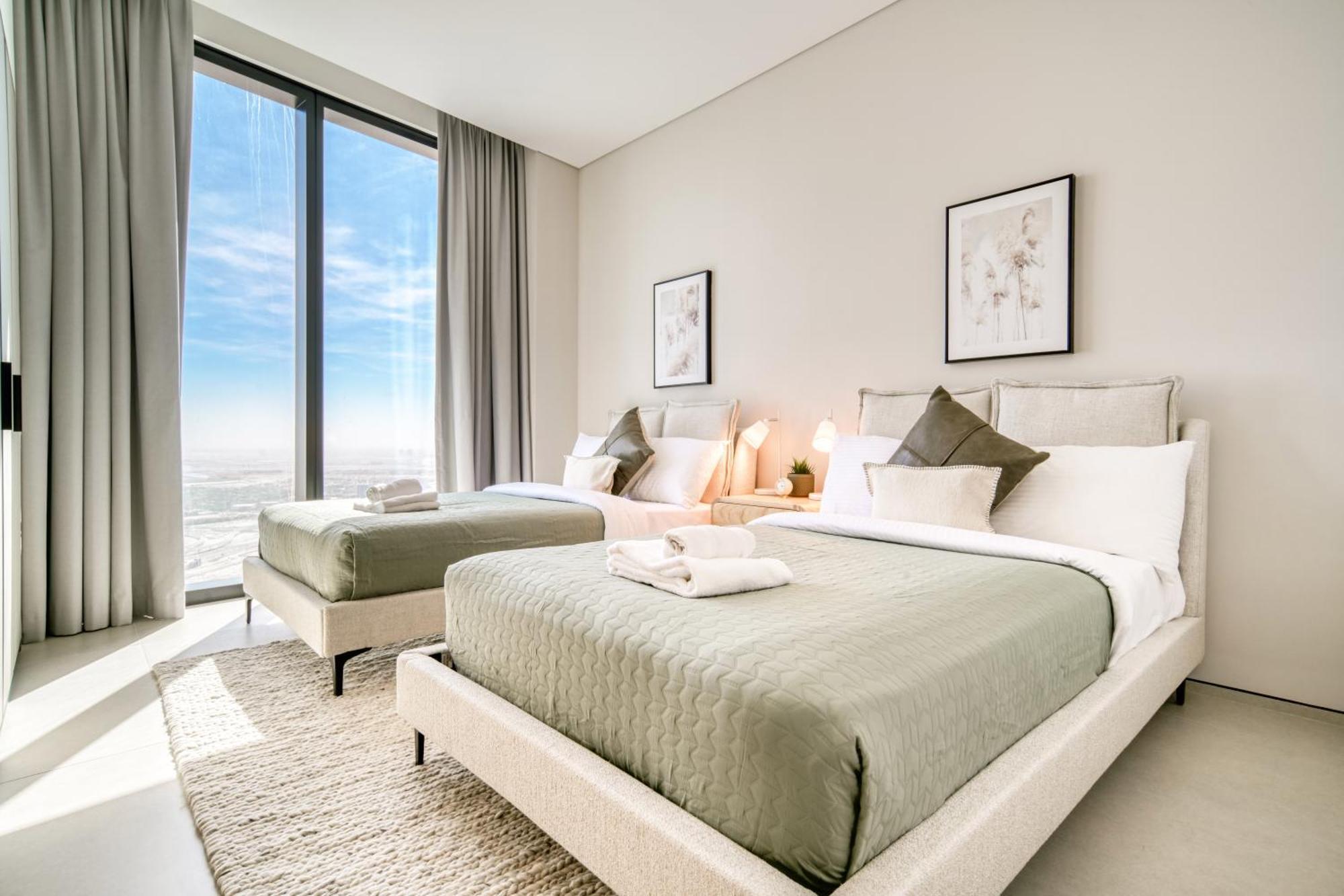 Address Jbr Marina Views, Address Residence, Marina - Mint *
