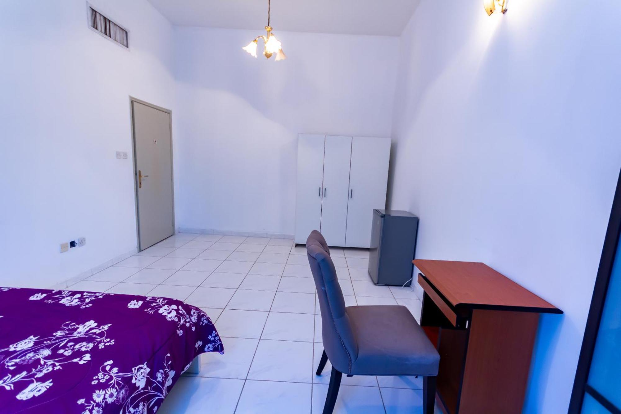 Relaxing Private In Compound Housing Near Burj Alarab 124