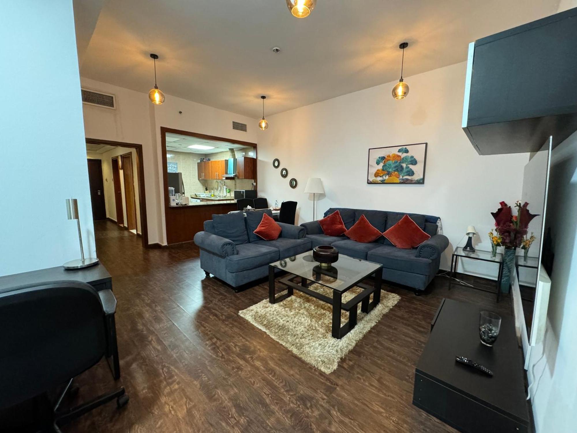 Sea View 1br - Marina Pinnacle Apartment