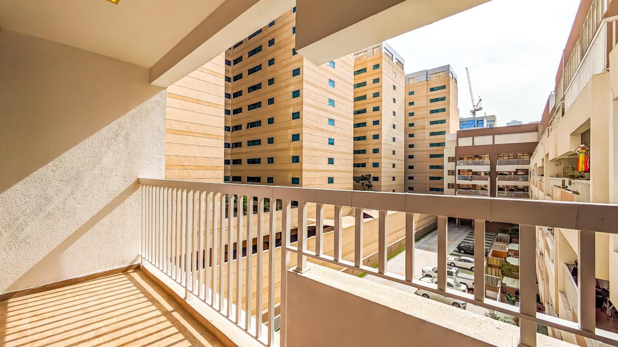 Cozy In Laya Jvc Dubaï