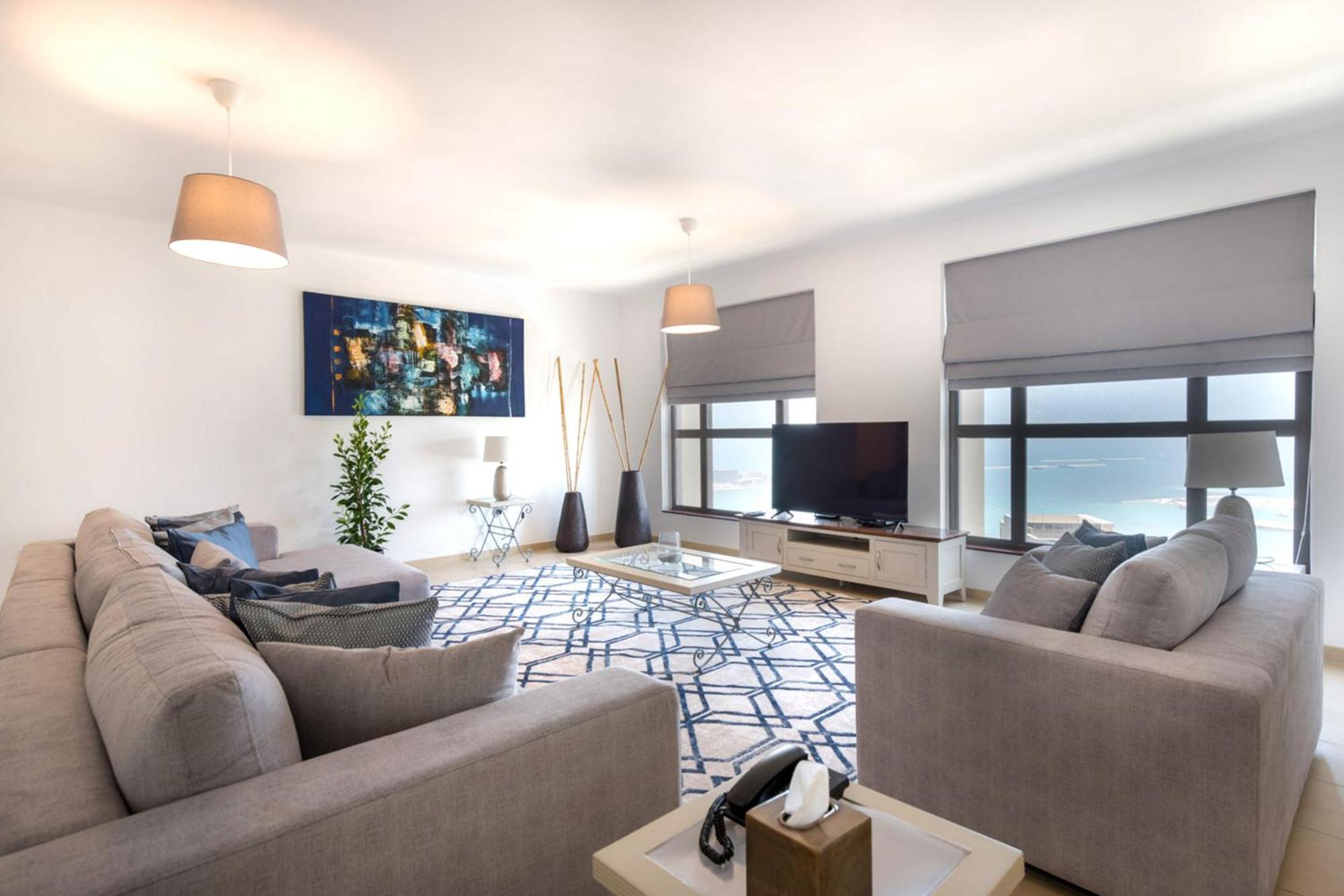 Stunning Marina & Sea View 4 Bedroom Apartment, Murjan 6 Jumeriah *