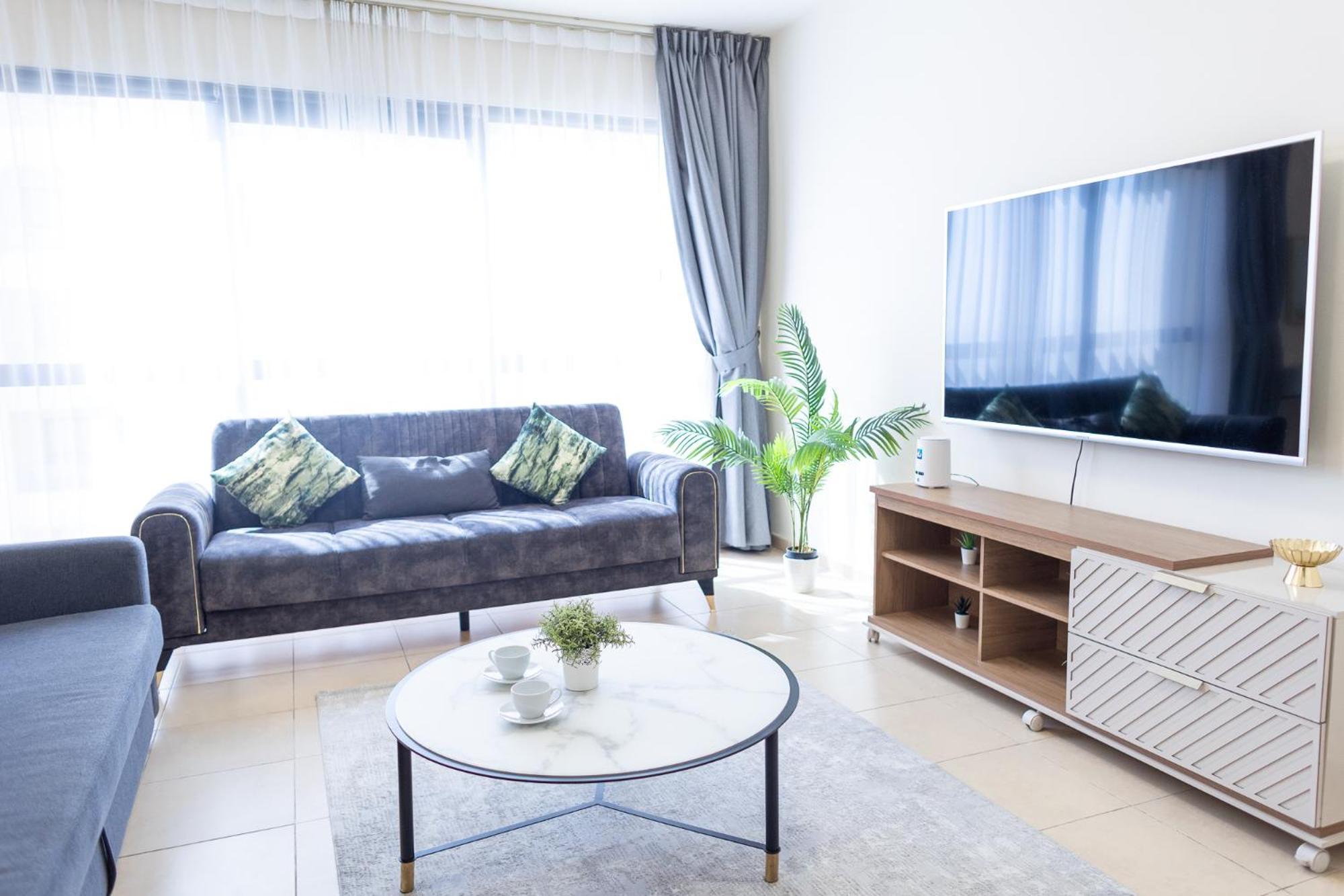 On Jbr By Happy Season Apartment