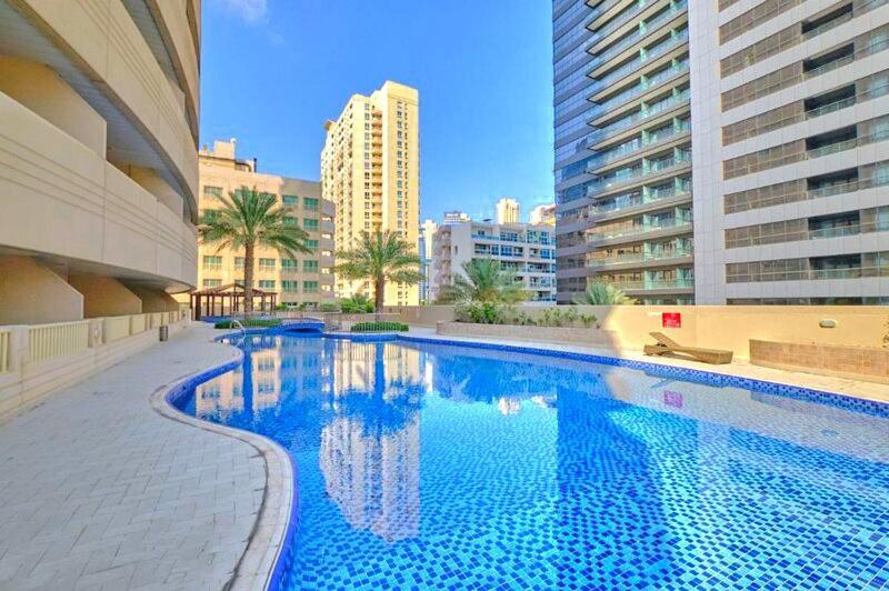 Lejlighed Luxury 1 Bedroom On Marina Walk Dubai