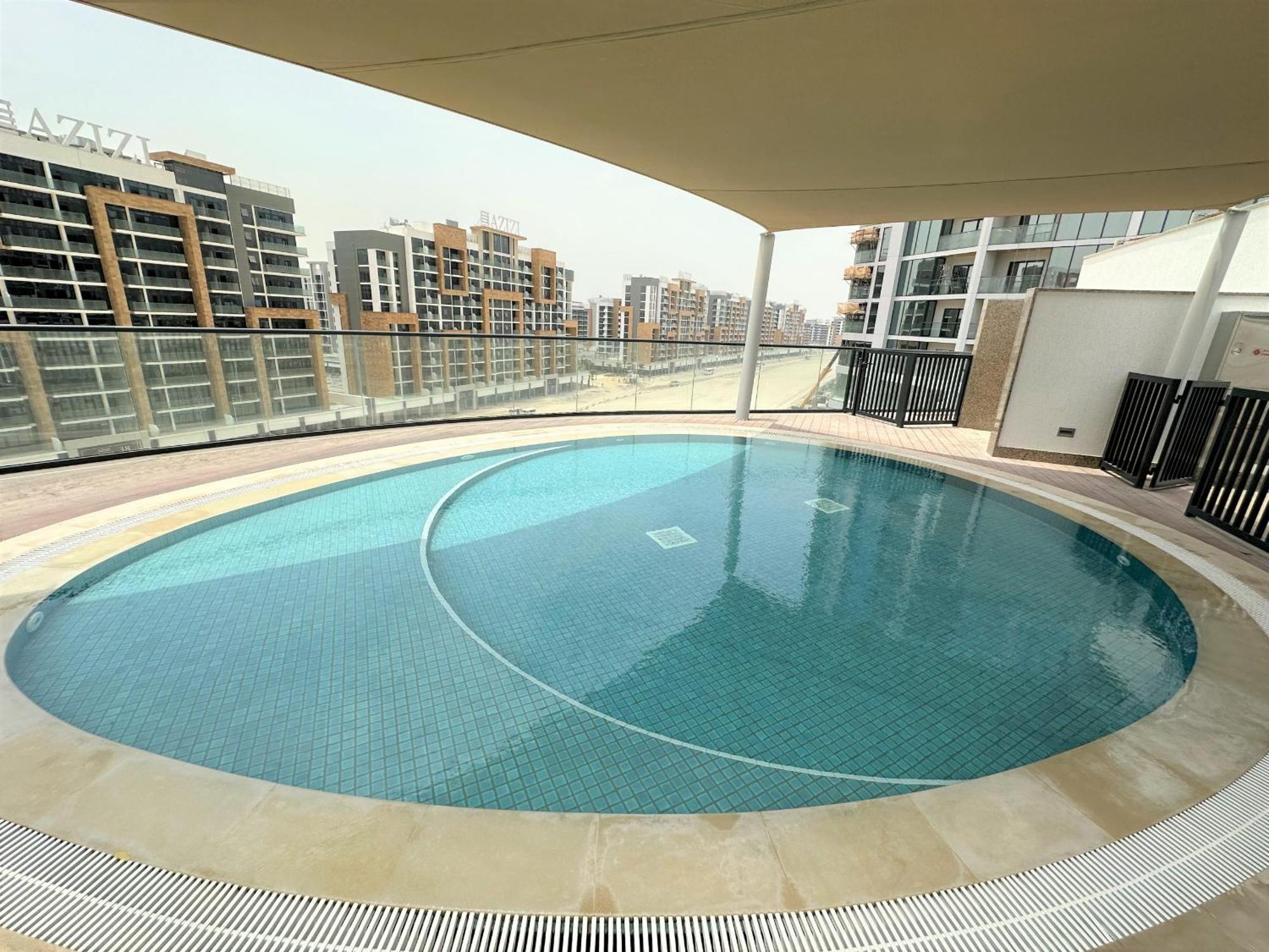 Easygo - Sobha Waves 1 Bedroom & Study Modern * Dubái