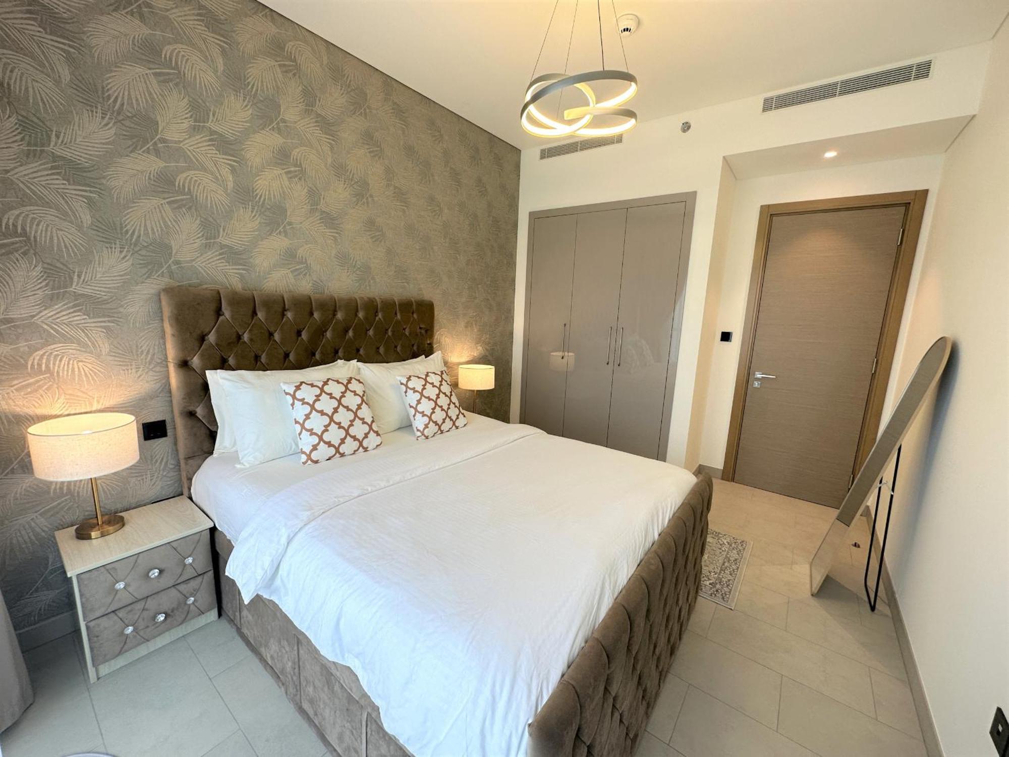 Easygo - Sobha Waves 1 Bedroom & Study Modern Dubái