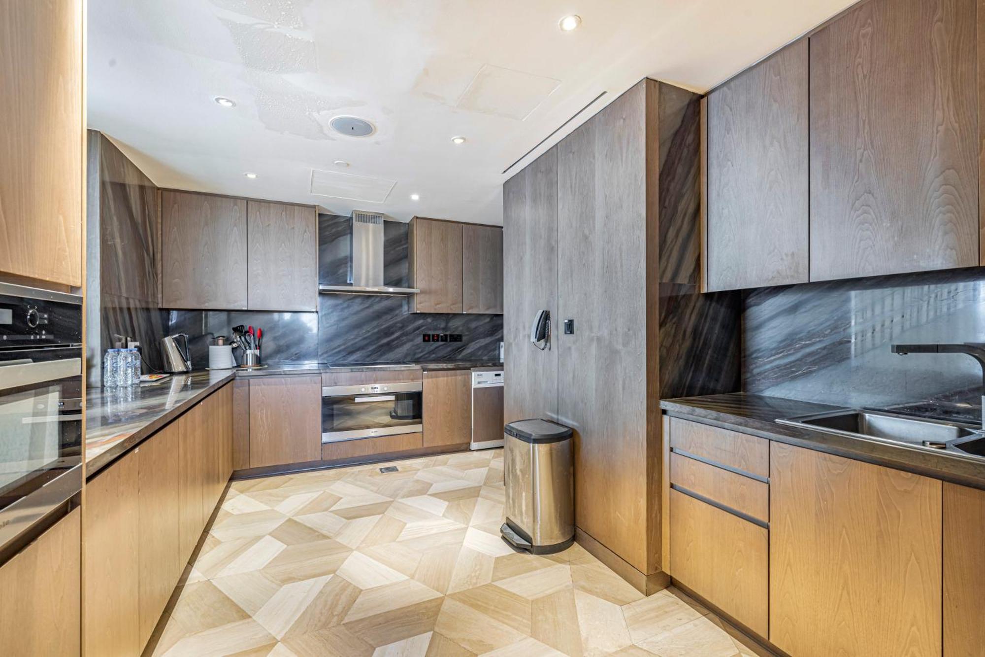 Five Palm Jumeirah 2br Luxury Penthouse , Full Marina View With Private Pool Appartement