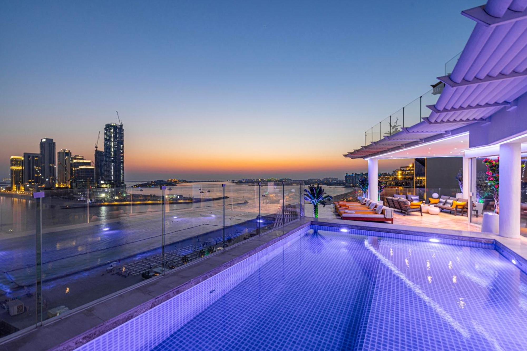 Appartement Five Palm Jumeirah 2br Luxury Penthouse , Full Marina View With Private Pool Dubaï