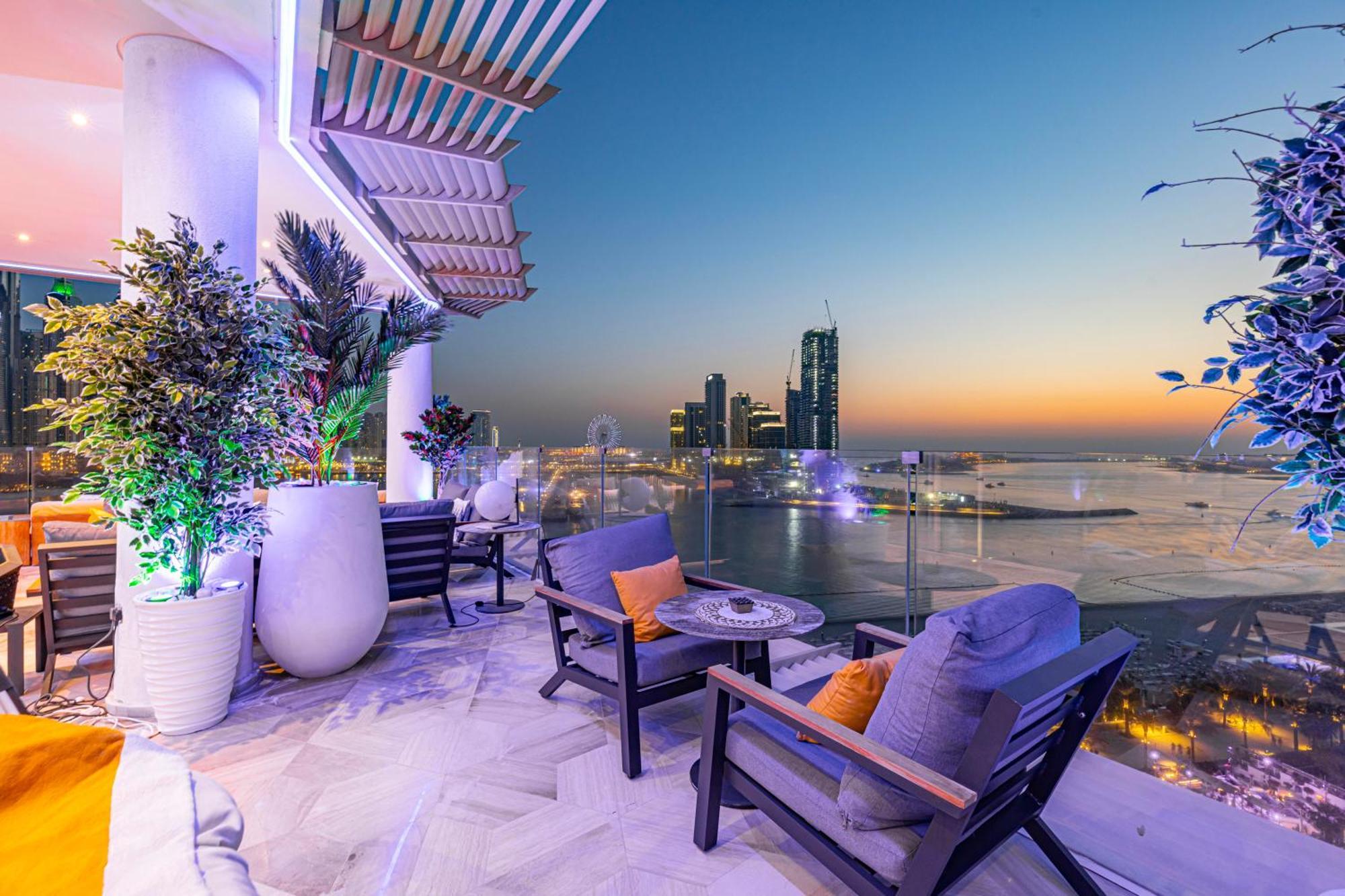 Five Palm Jumeirah 2br Luxury Penthouse , Full Marina View With Private Pool Appartement Dubaï