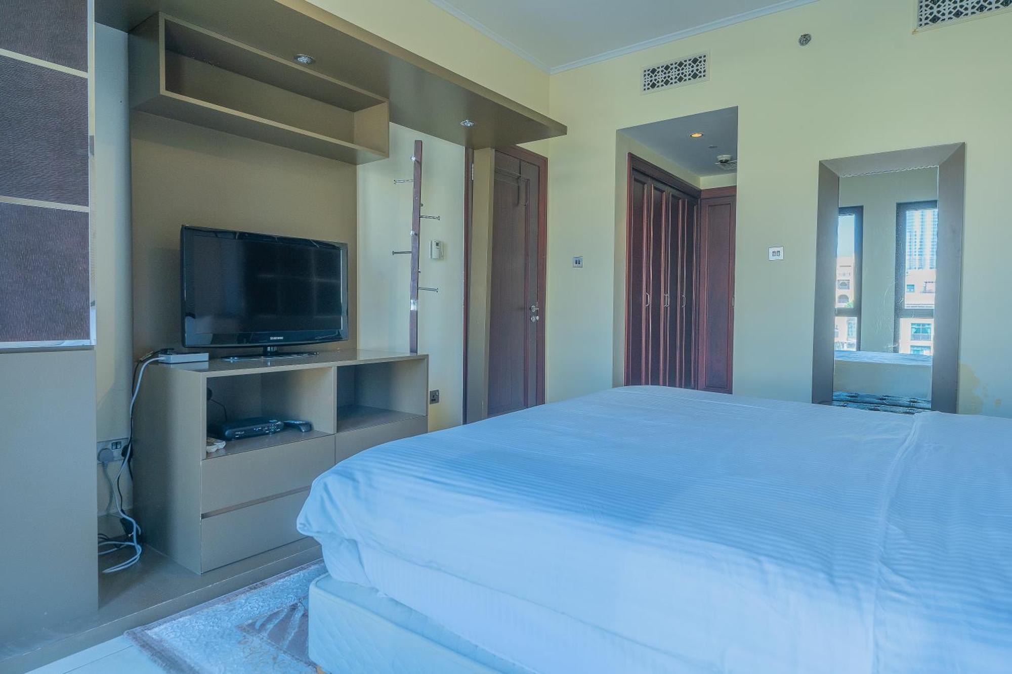 Bellavista Oldtown 2 Bedroom With Burj Khalifa View Walking Distance Mall Lejlighed