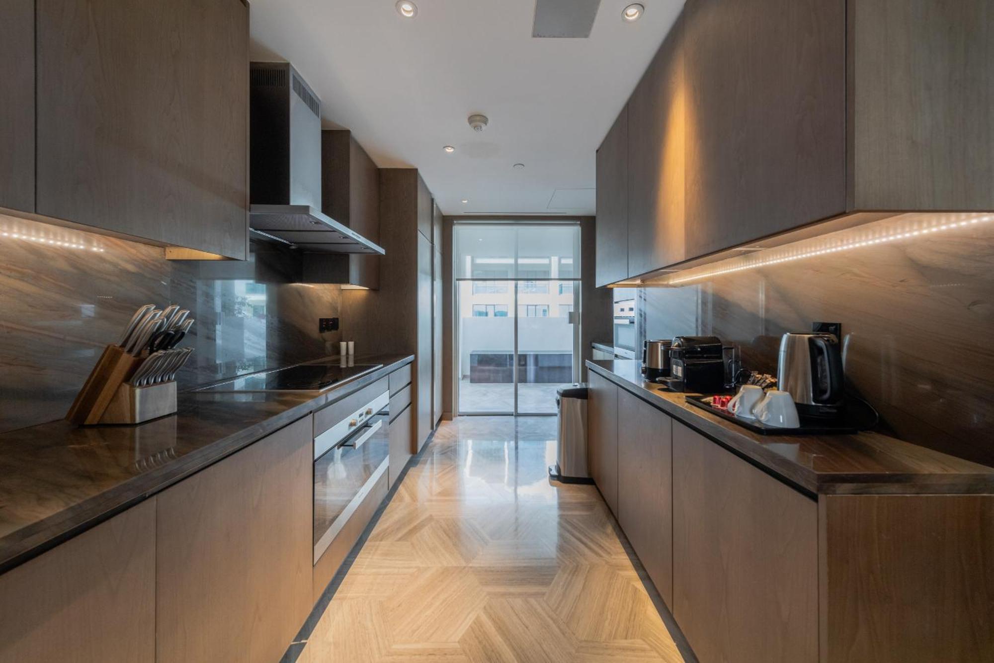 Eden's Homes & - Five Palm Residences Penthouses Lägenhet Dubai