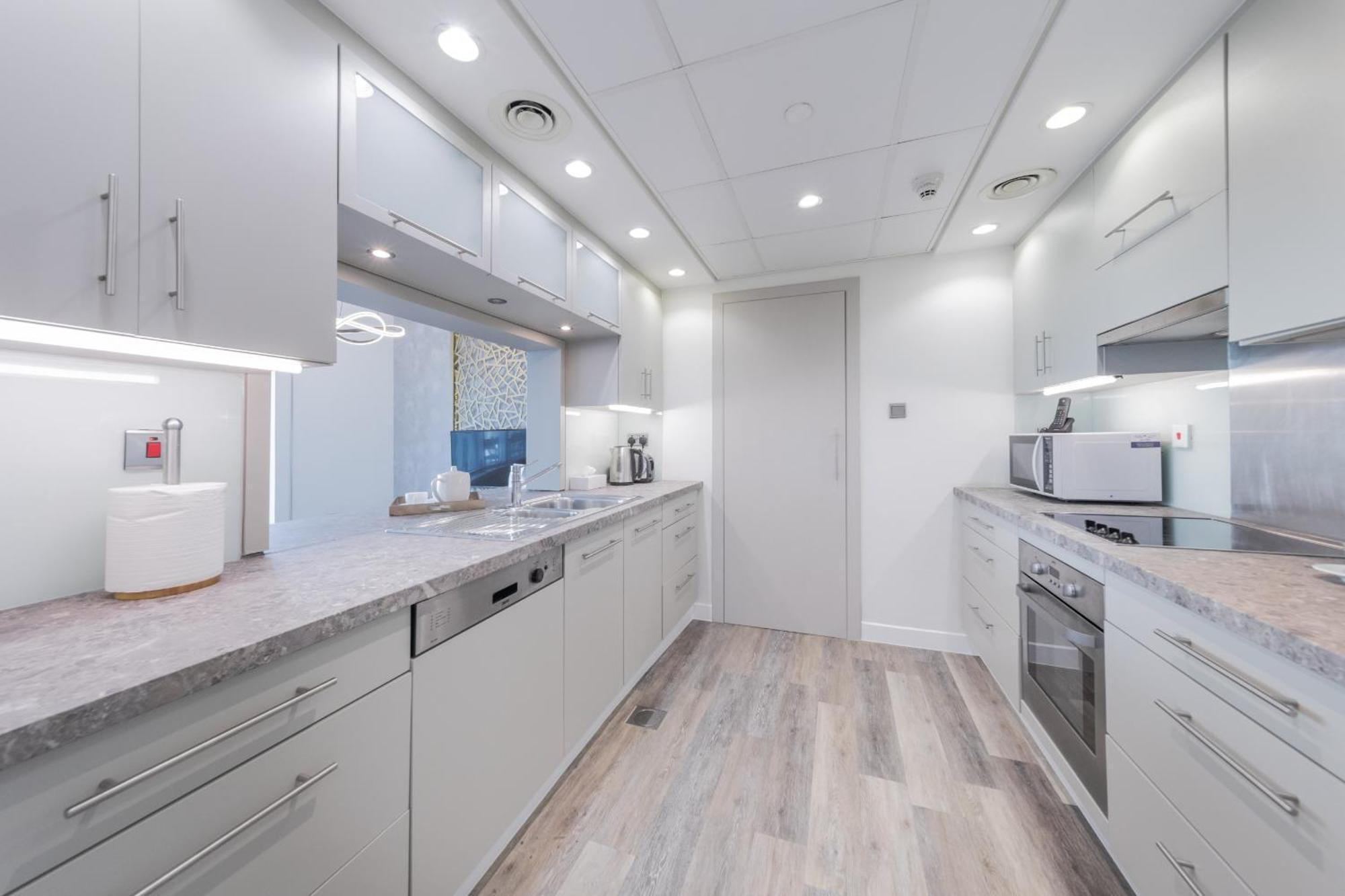 Boutique Living - Burj Views - Renovated Apartemen Dubai