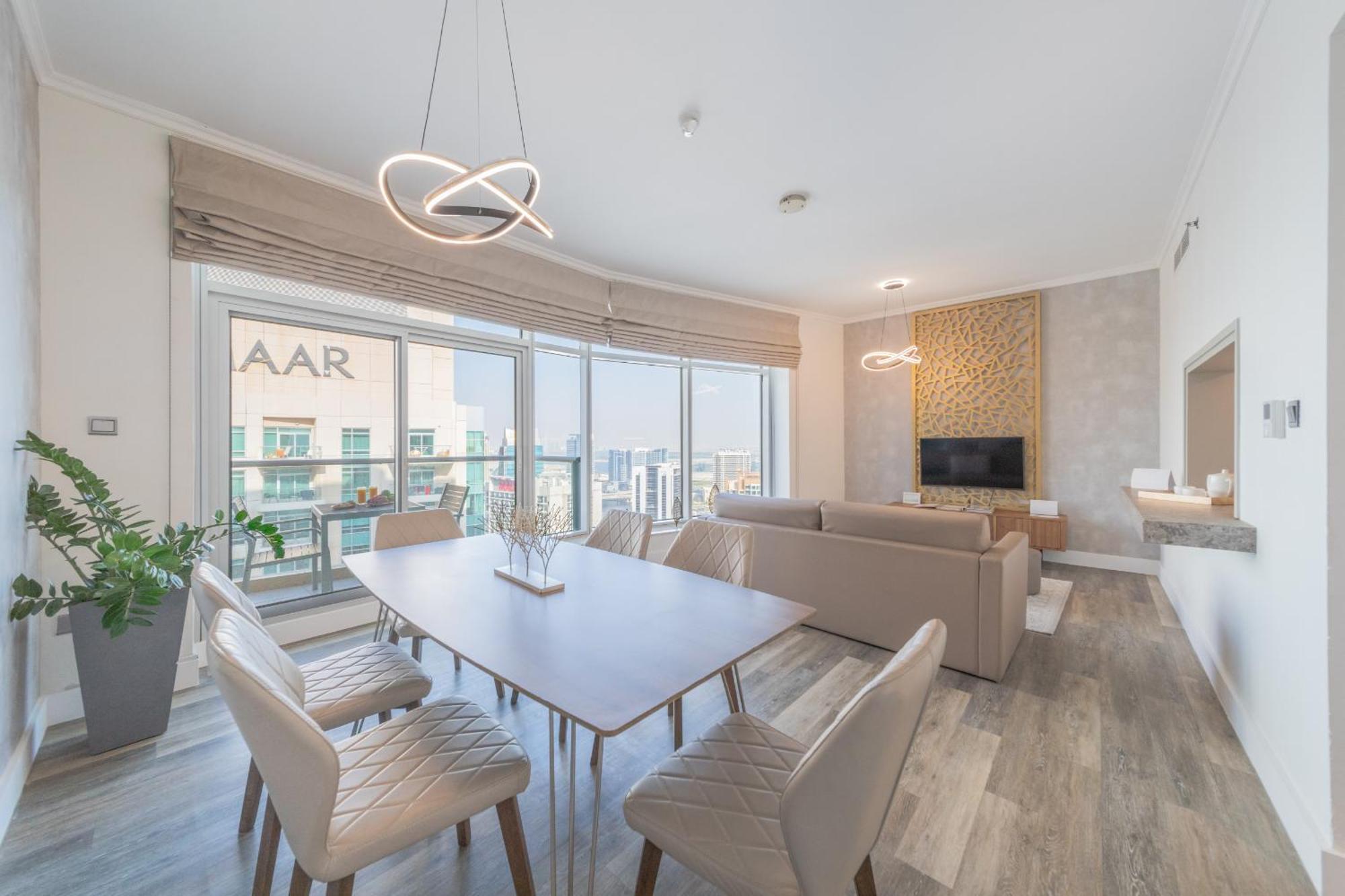 Apartemen Boutique Living - Burj Views - Renovated *
