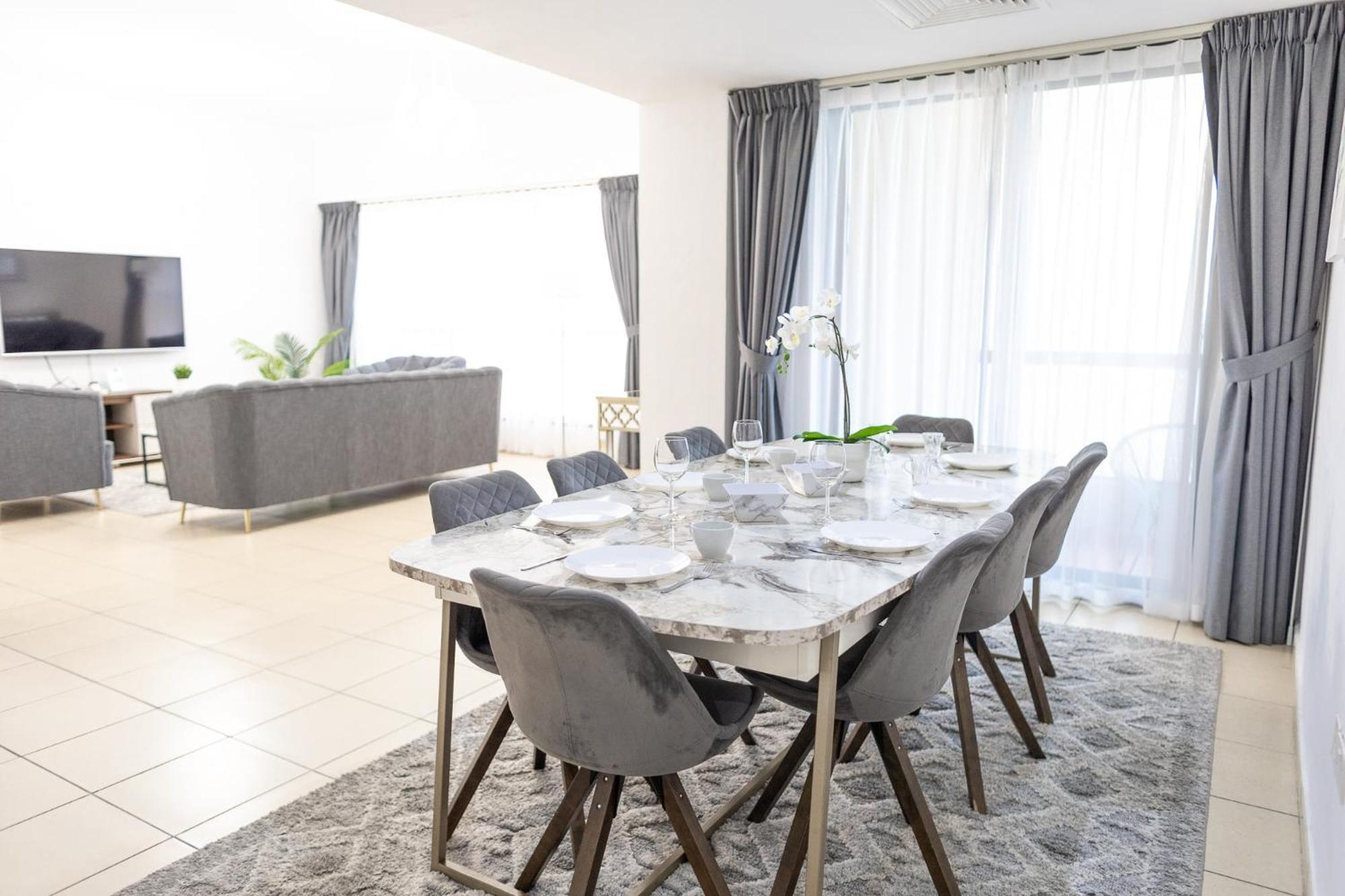 Happy Season - Jbr Apartments, Beach Front, Top Furnished Apartamento Dubái