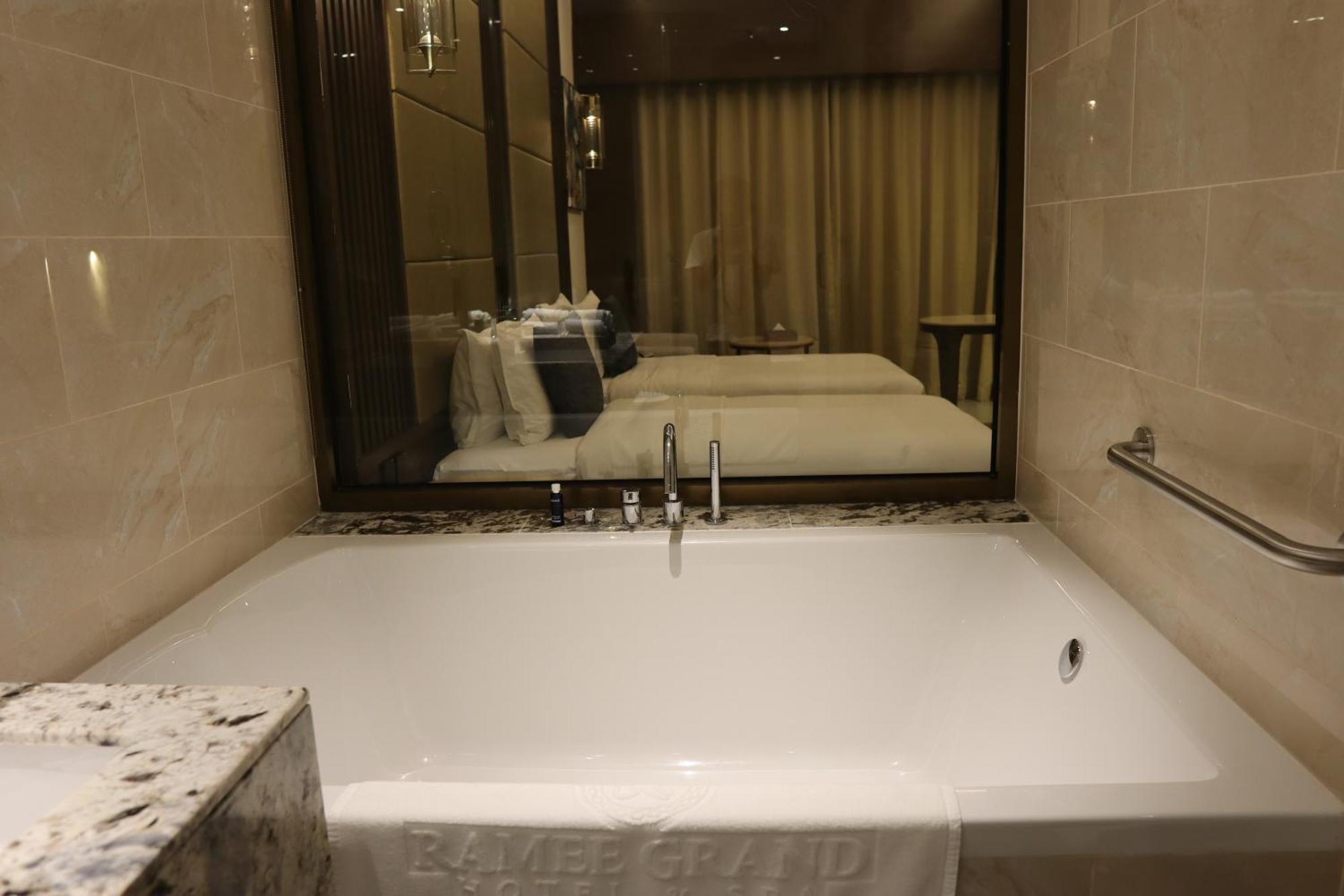 Ramee Dream Downtown 5* Dubai