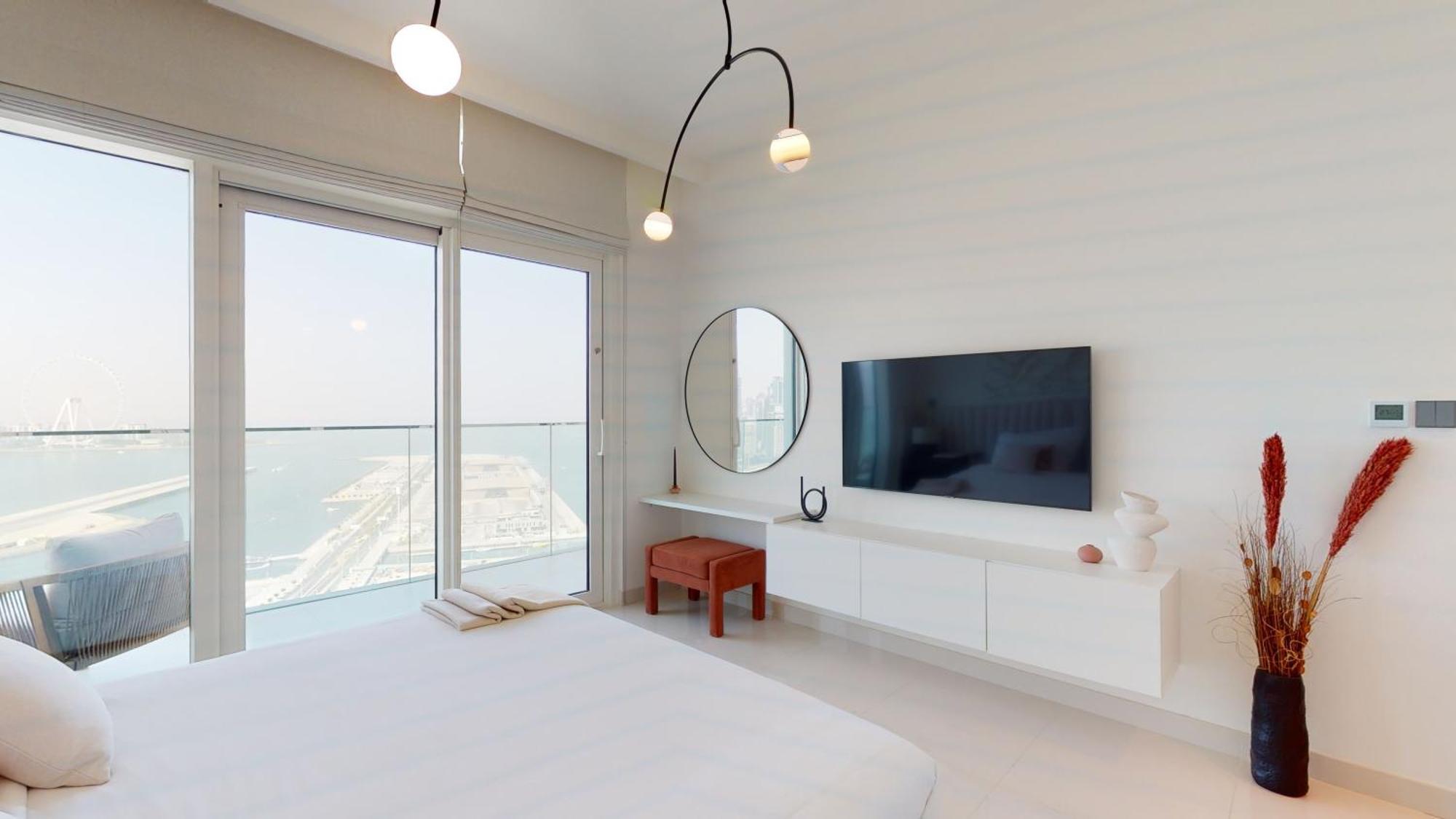 Eden's Homes & - Sunrise Bay Emaar Beachfront *