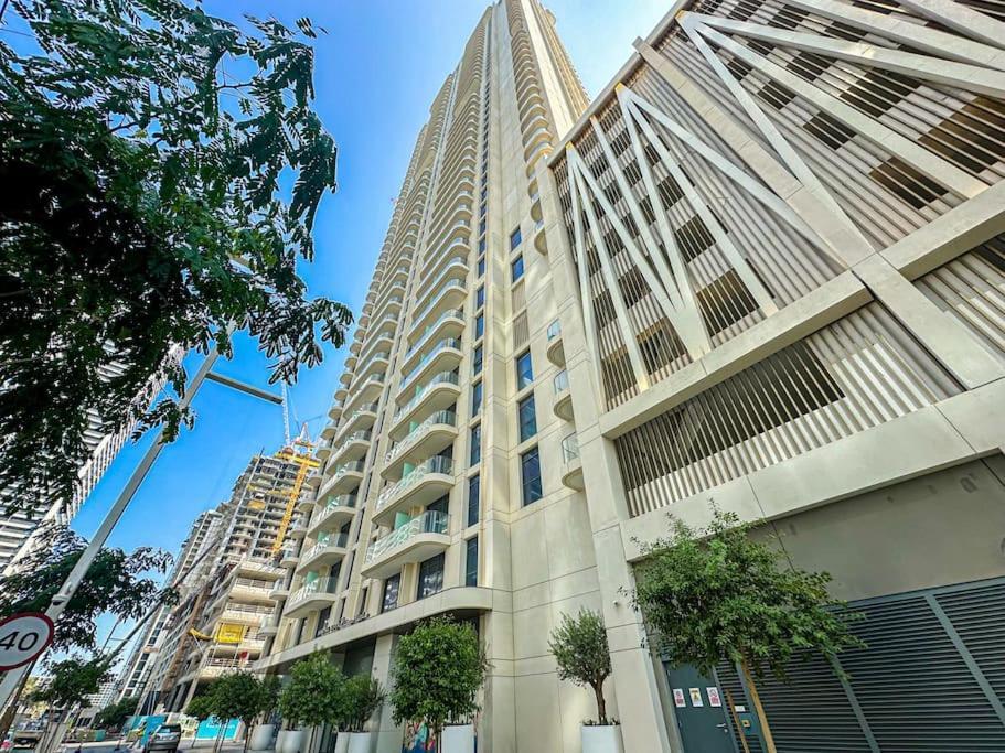 Higuests - Emaar Beachfront Haven With Majestic Marina Views Appartement