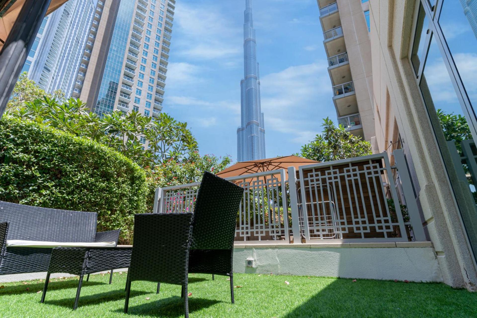 Terrace Balcony Burj Khlaifa View Fast Wifi Dubai