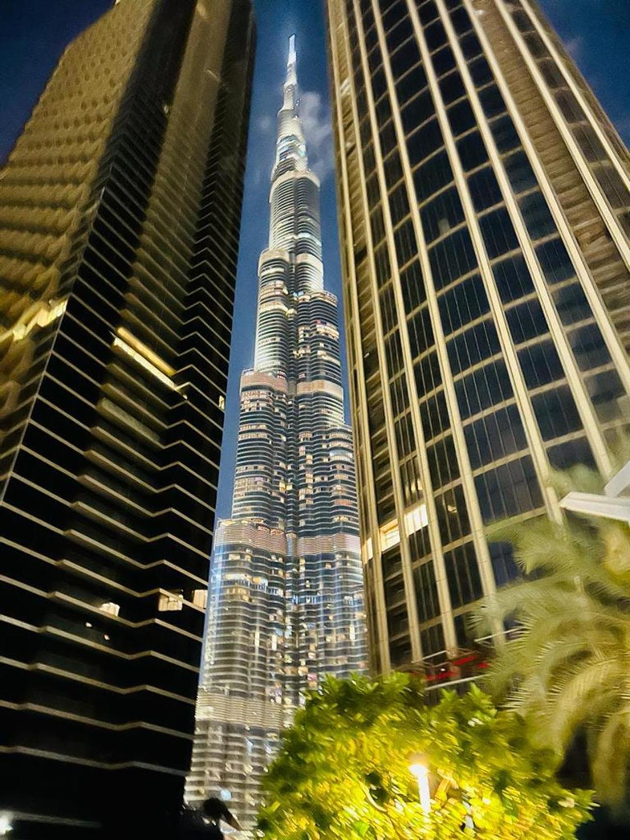 Spacious 2br With Central Location At Standpoint Tower Appartement Dubai