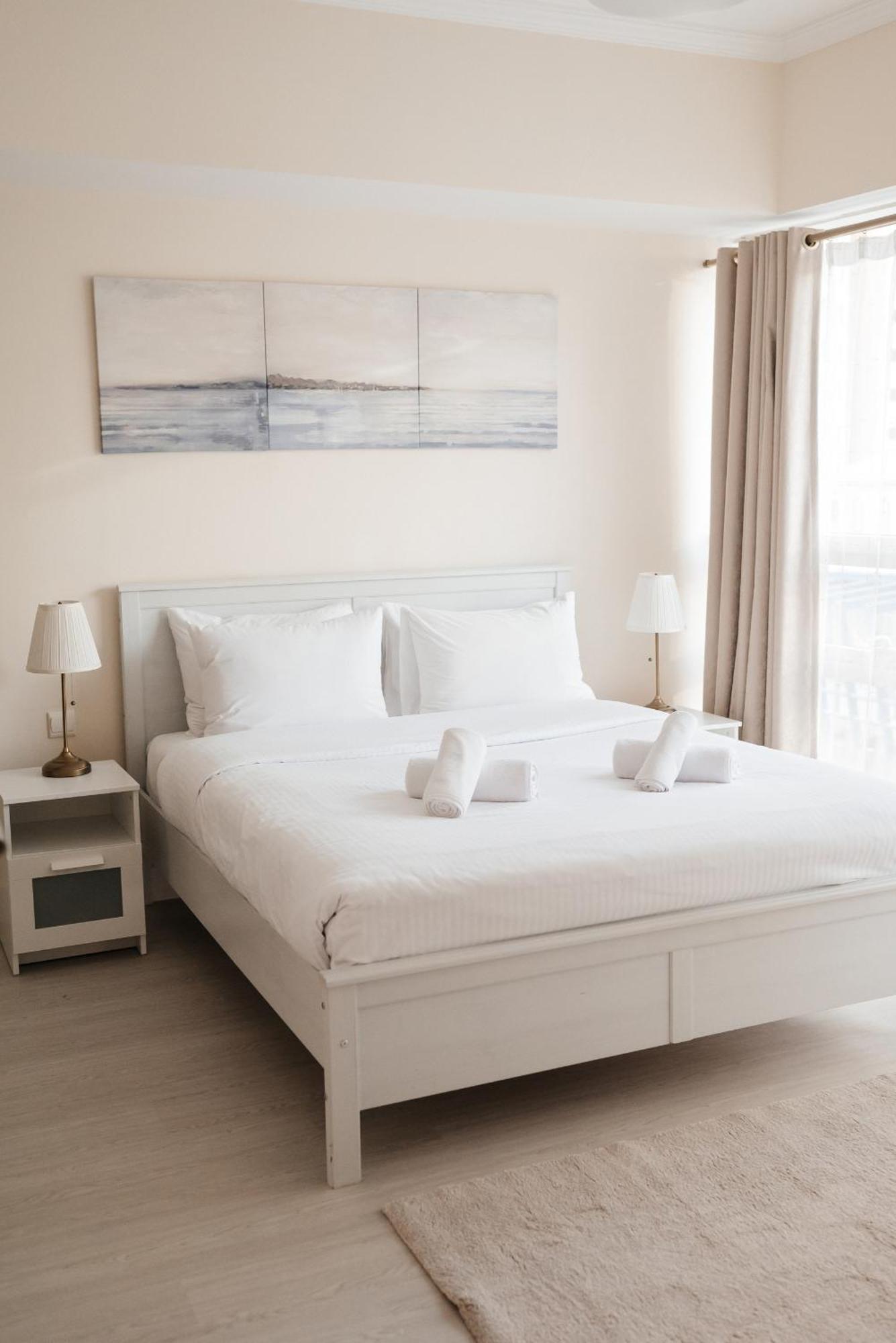 Chic 1br Oasis In The Heart Of Marina Dubai