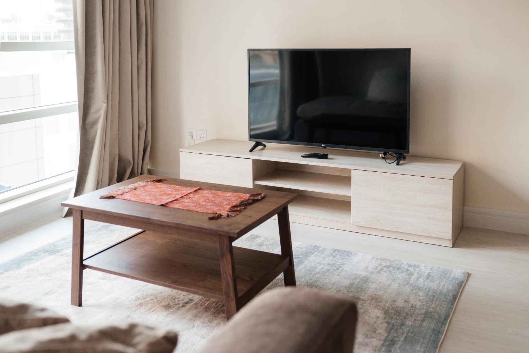 Chic 1br Oasis In The Heart Of Marina * Dubai